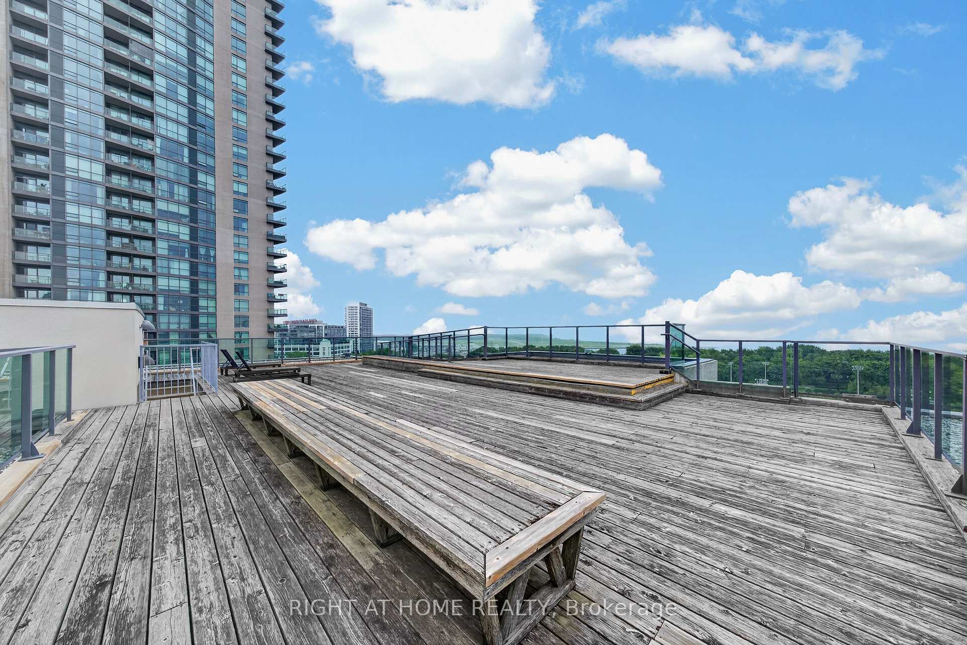 Photo 37 of Unit 321, 231 Fort York Boulevard, Toronto, Niagara — HOMEH