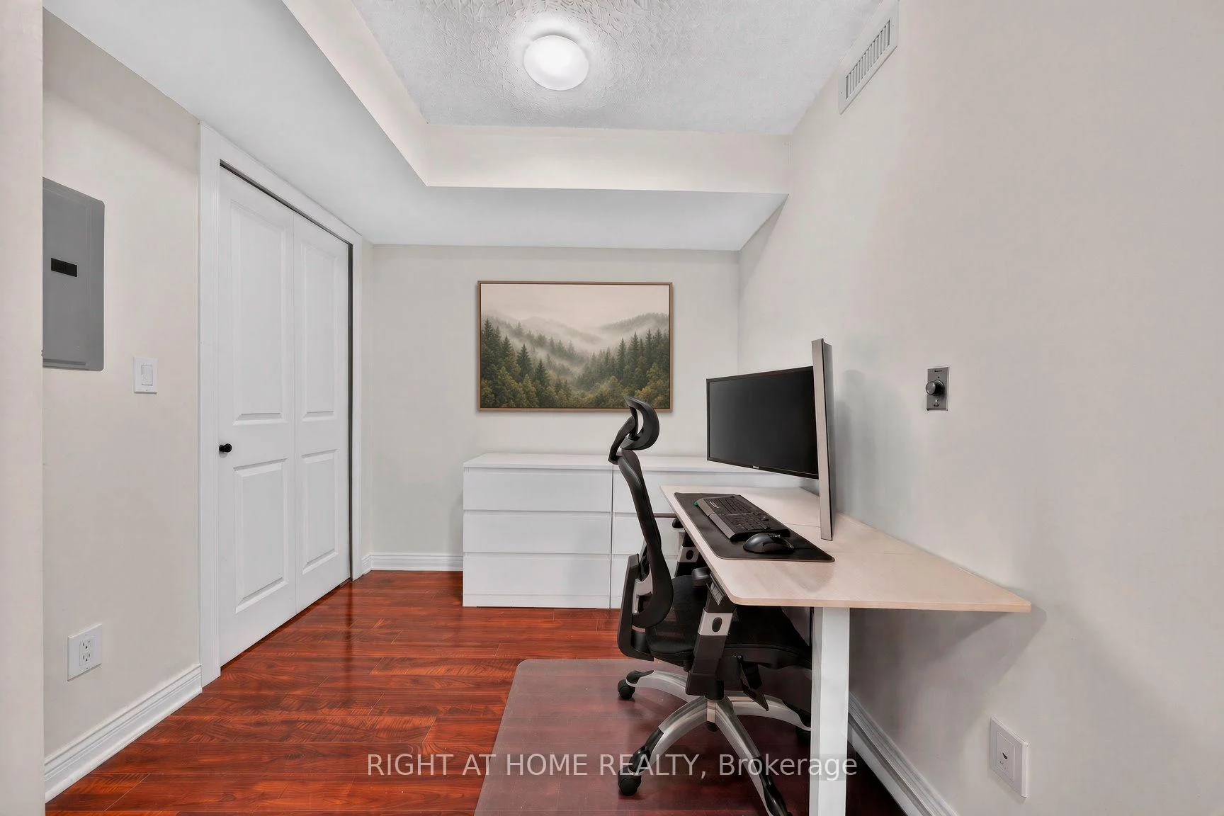 Photo 14 of Unit 321, 231 Fort York Boulevard, Toronto, Niagara — HOMEH