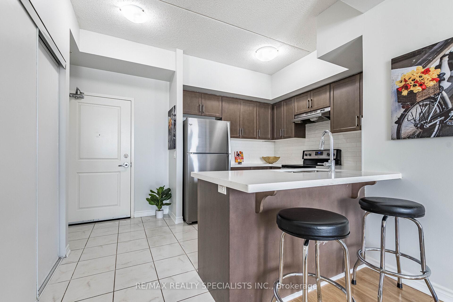 Photo 10 of Unit 221, 640 Sauve Street, Milton, Beaty — HOMEH