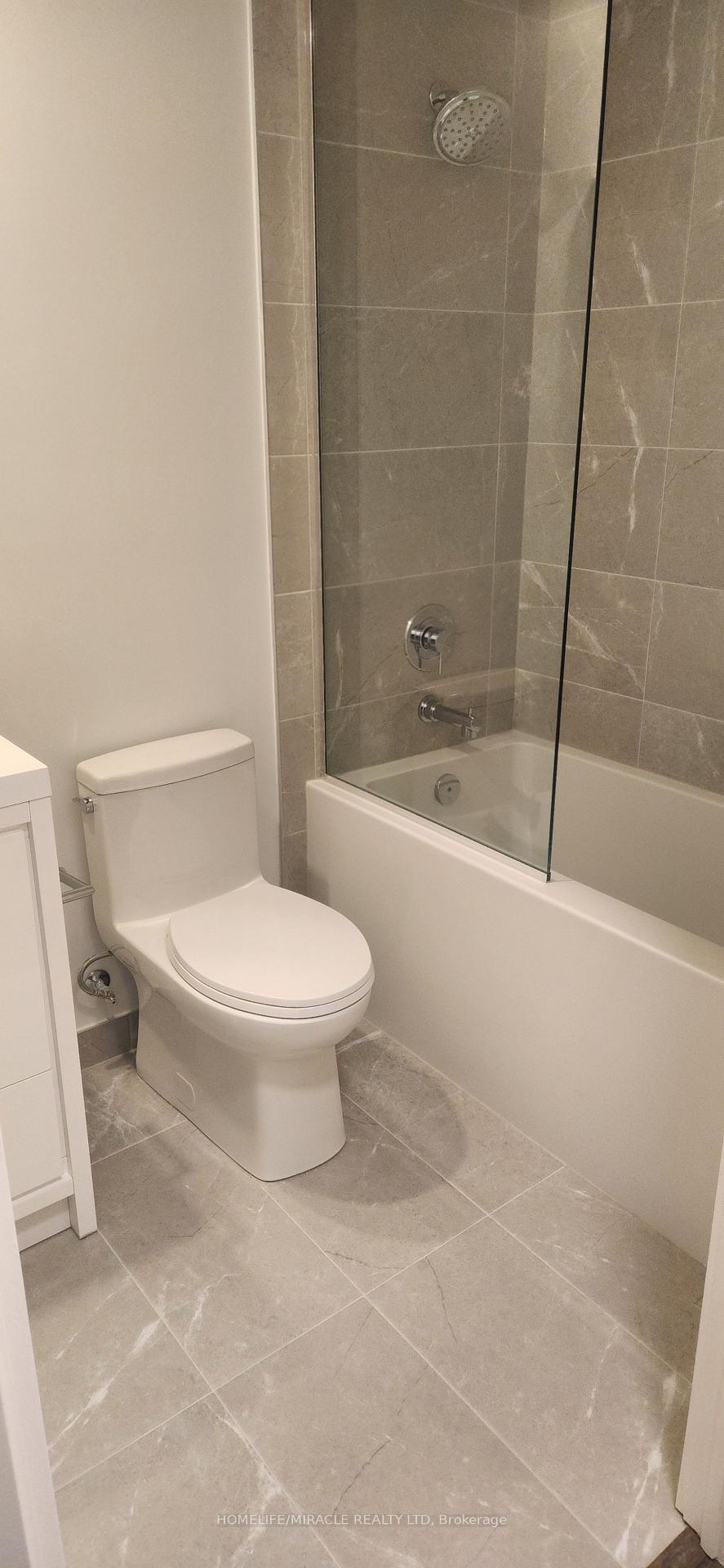 Photo 24 of Unit 610, 21 Meadowdale Road, Vaughan, Concord — HOMEH