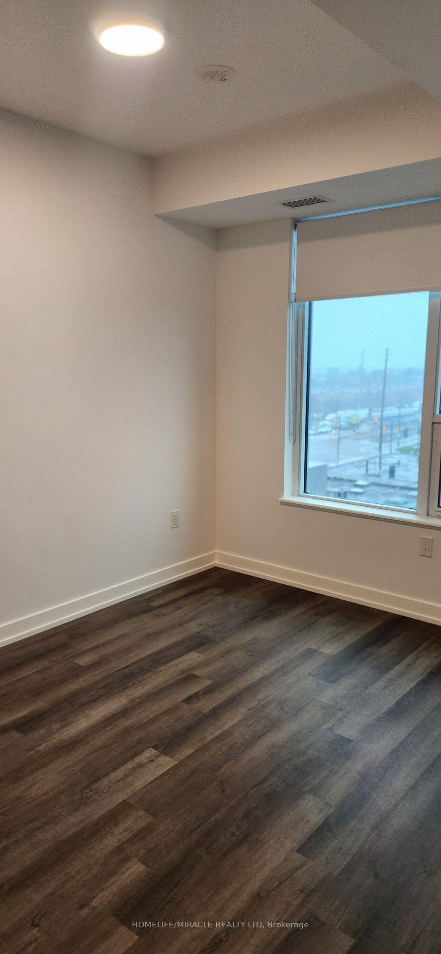 Photo 29 of Unit 610, 21 Meadowdale Road, Vaughan, Concord — HOMEH