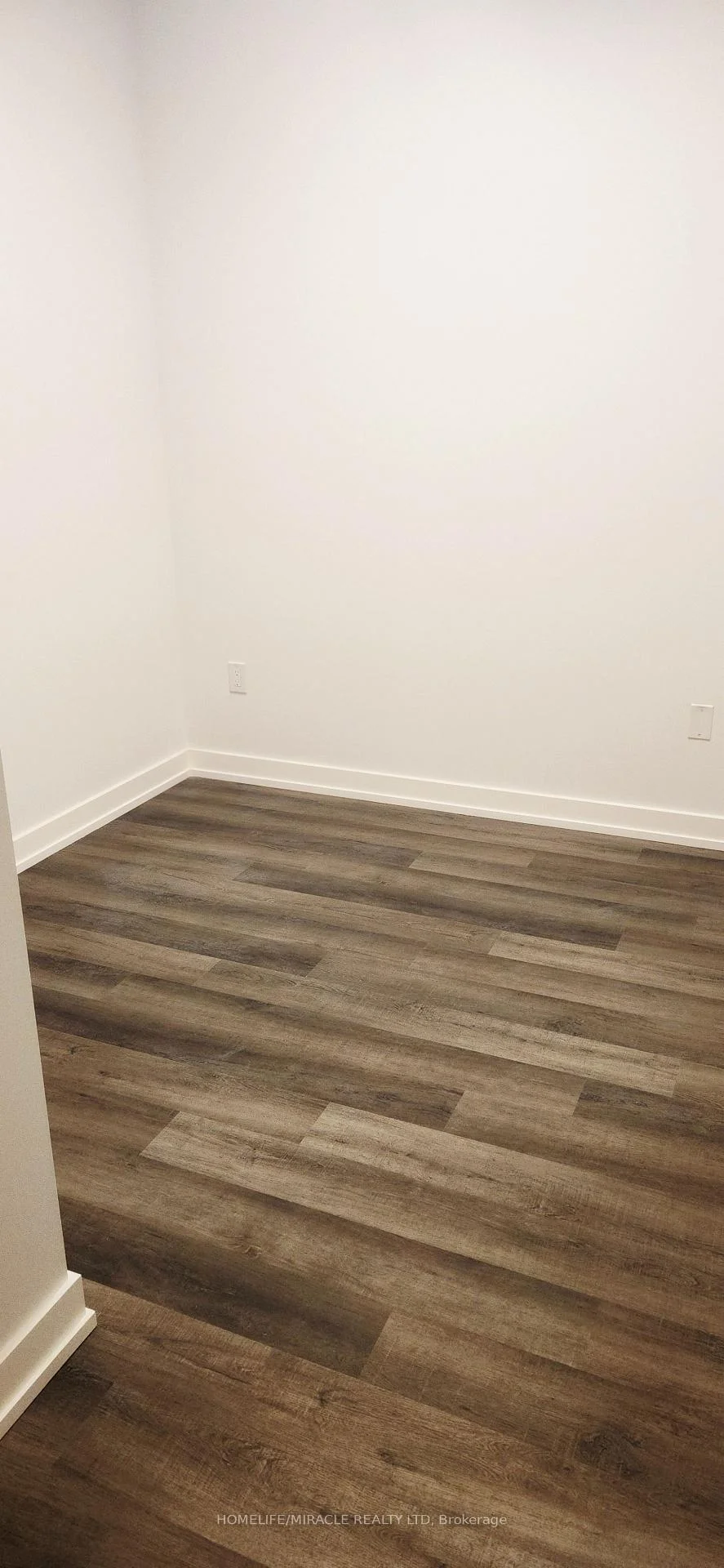 Photo 23 of Unit 610, 21 Meadowdale Road, Vaughan, Concord — HOMEH