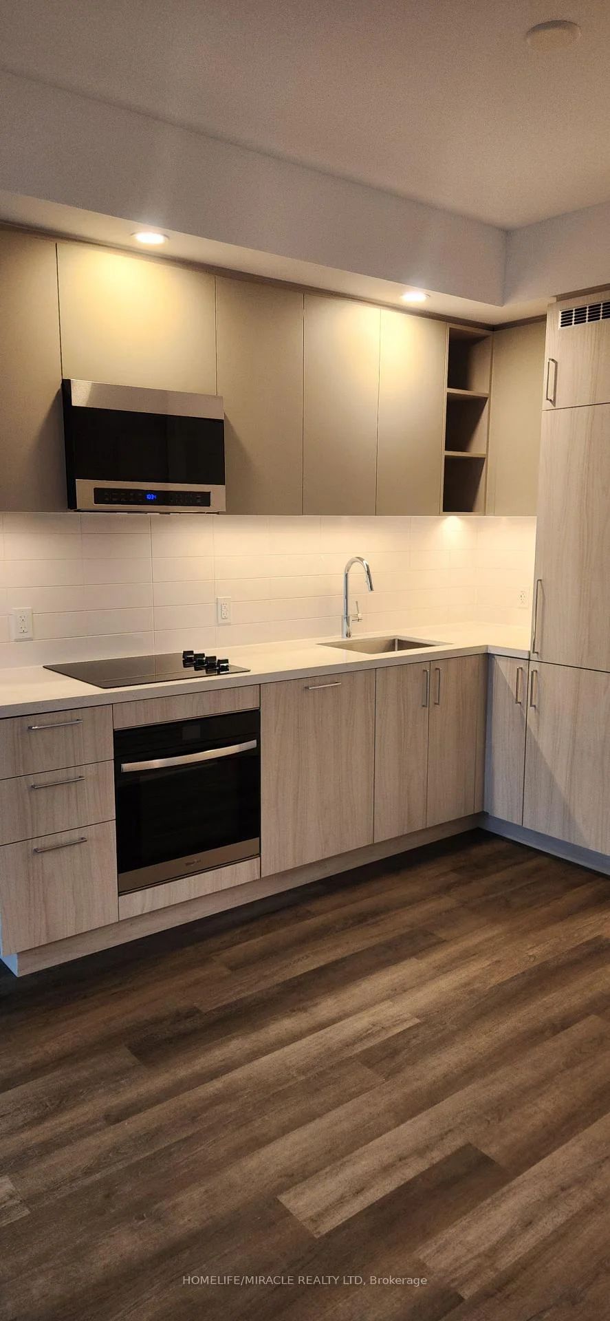 Photo 36 of Unit 610, 21 Meadowdale Road, Vaughan, Concord — HOMEH