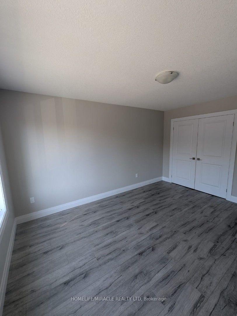 Photo 4 of Unit 1, 61 Vienna Road, Tillsonburg — HOMEH