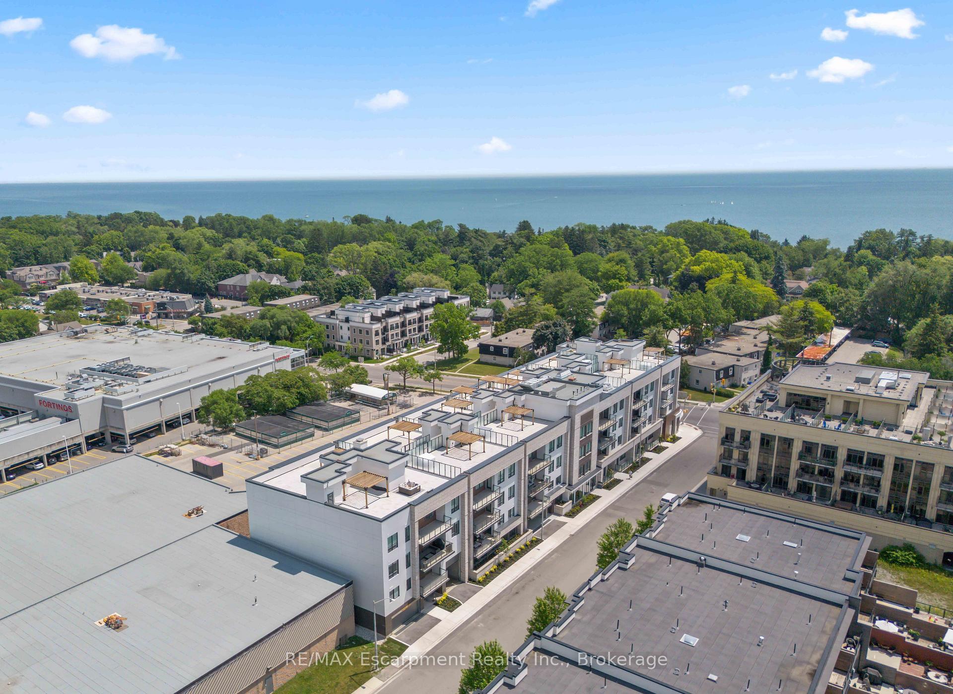 Photo 13 of Unit 216, 123 Maurice Drive, Oakville, Central — HOMEH