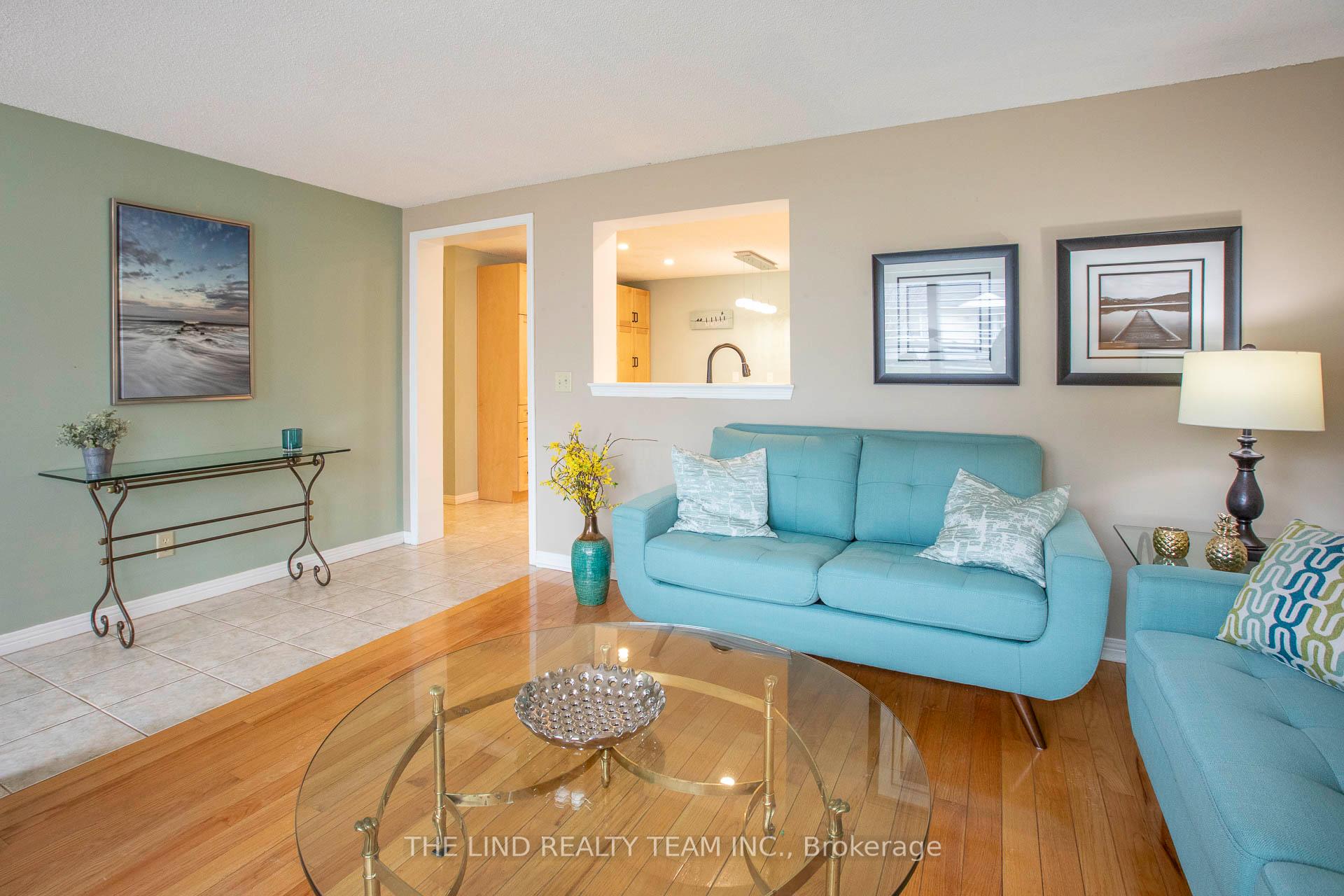 Photo 4 of 272 Jeff Smith Court, Newmarket, Gorham-College Manor — HOMEH