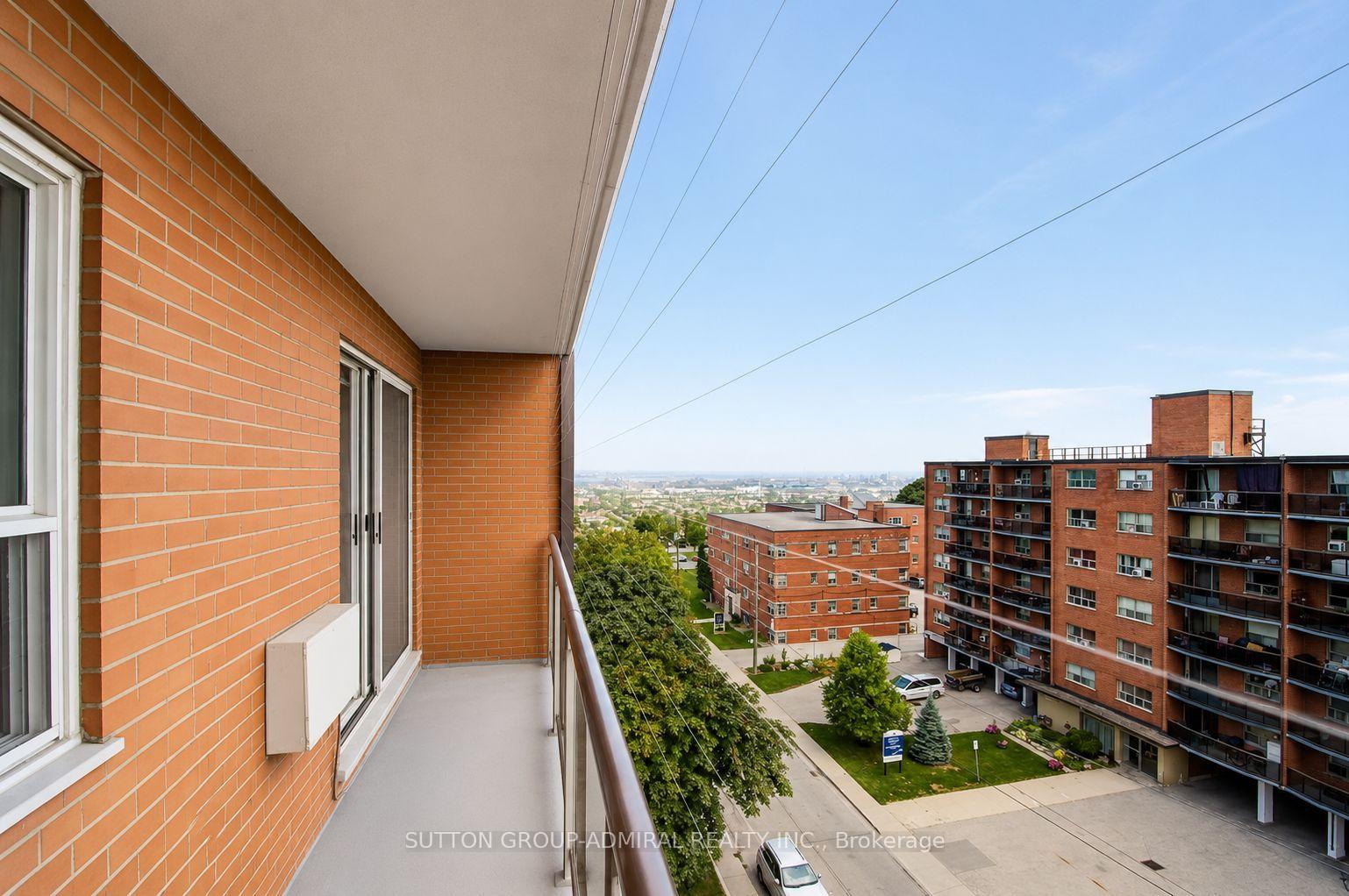 Photo 11 of Unit 704, 30 Summit Avenue, Hamilton, Eastmount — HOMEH
