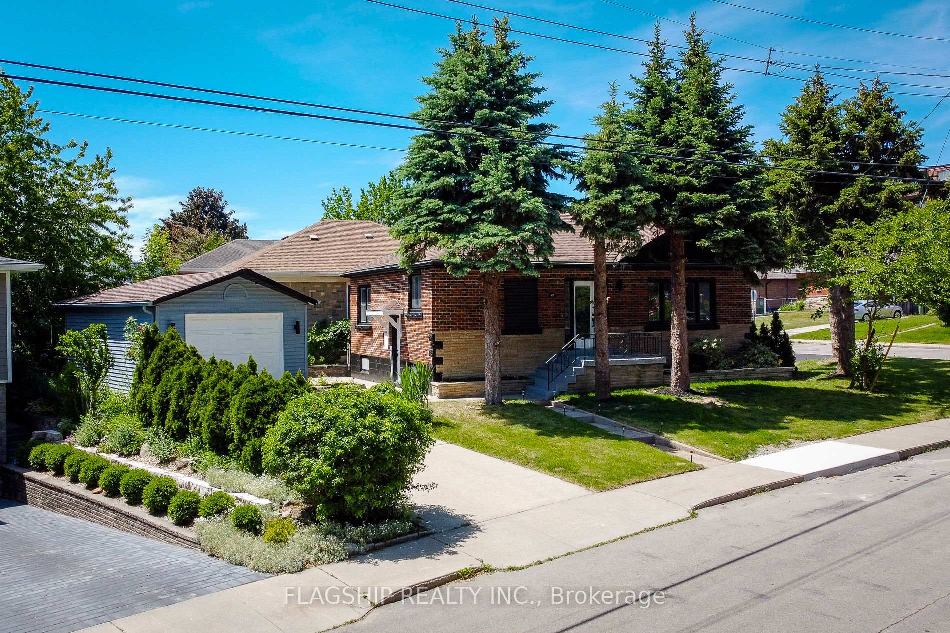 Photo 2 of 292 Glenholme Avenue, Hamilton, Glenview — HOMEH