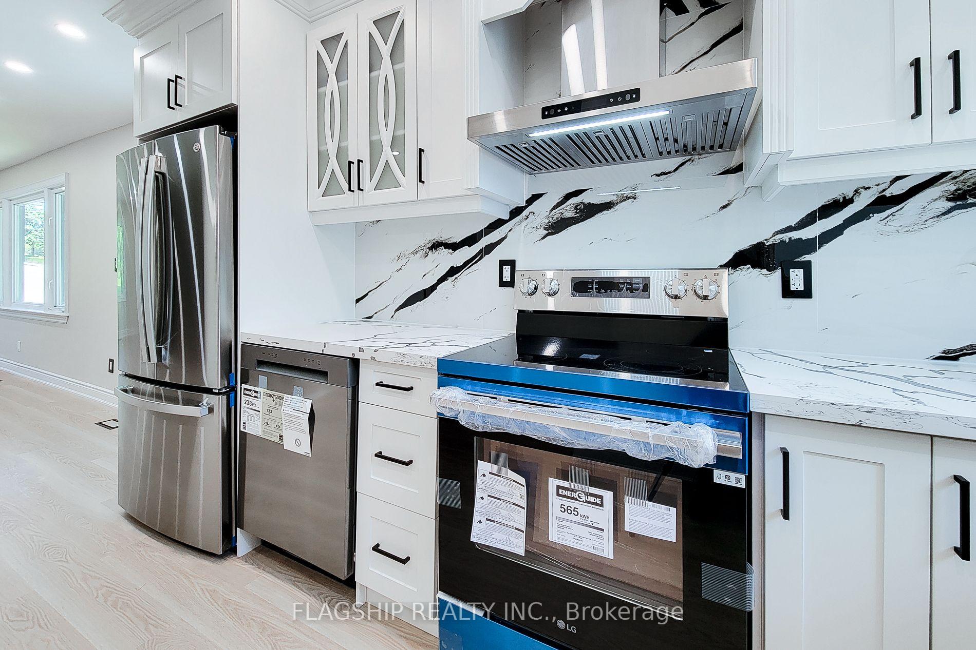 Photo 18 of 292 Glenholme Avenue, Hamilton, Glenview — HOMEH