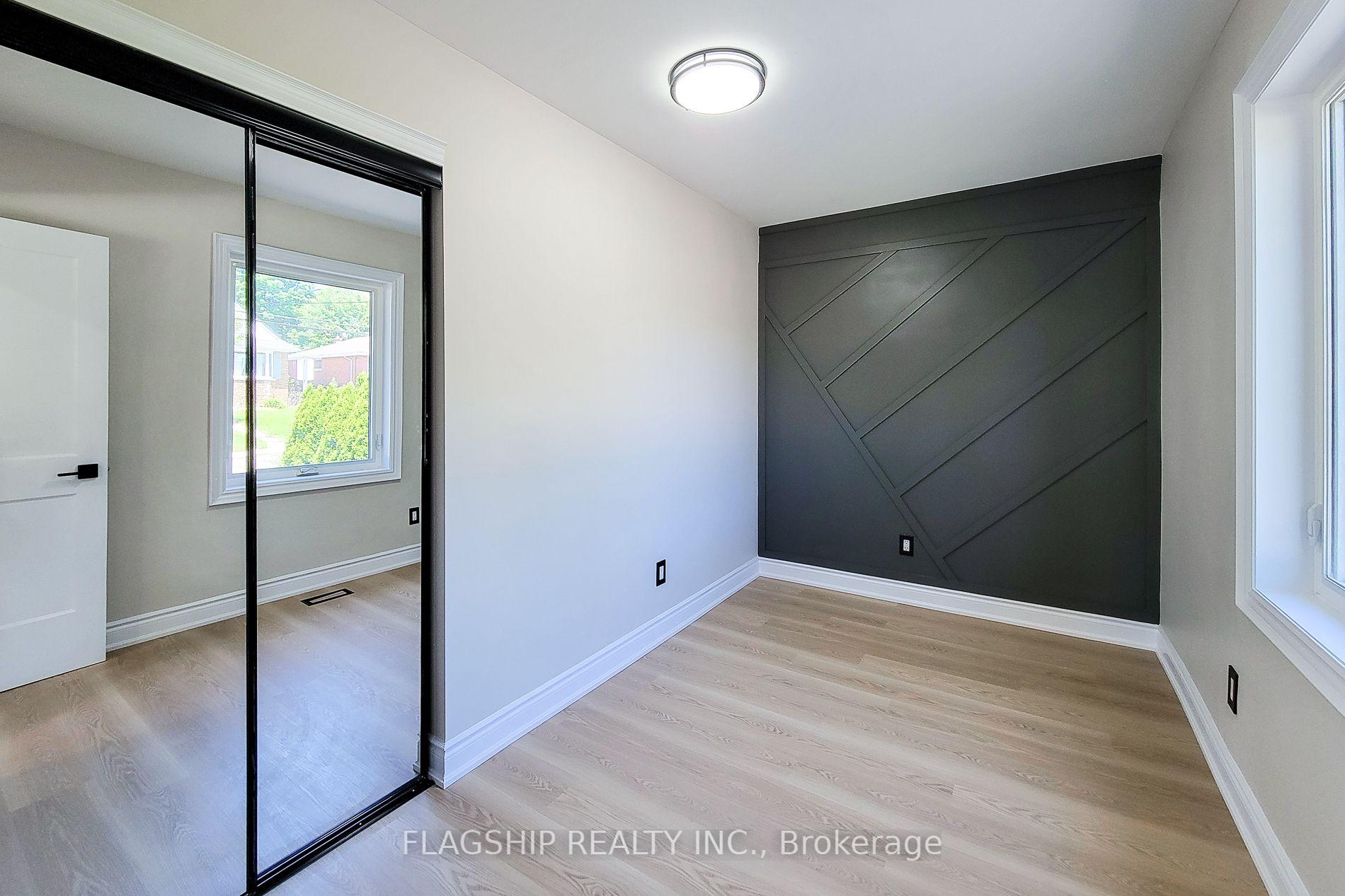 Photo 32 of 292 Glenholme Avenue, Hamilton, Glenview — HOMEH