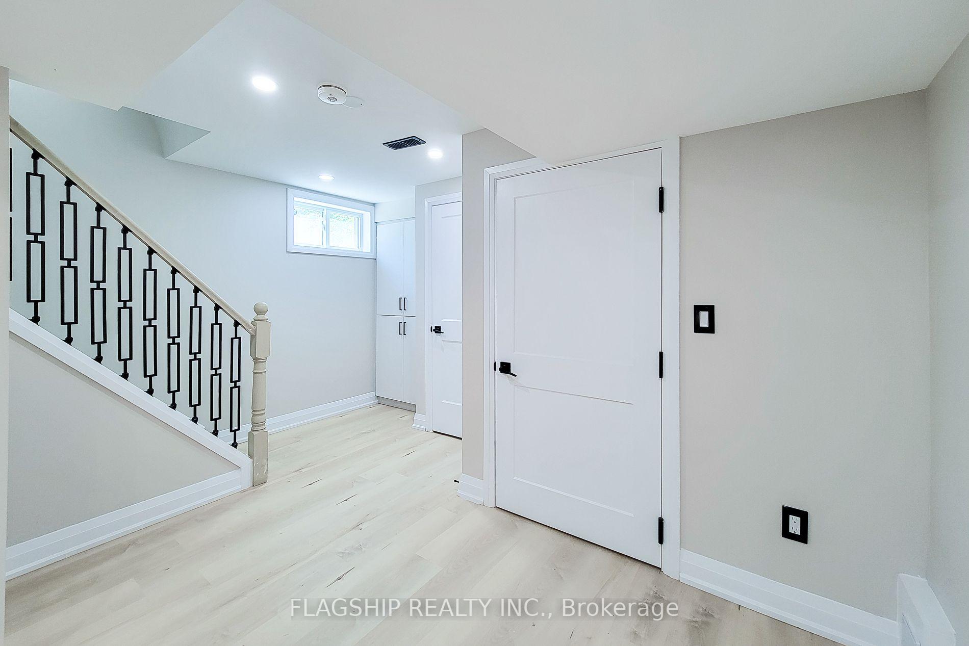 Photo 34 of 292 Glenholme Avenue, Hamilton, Glenview — HOMEH