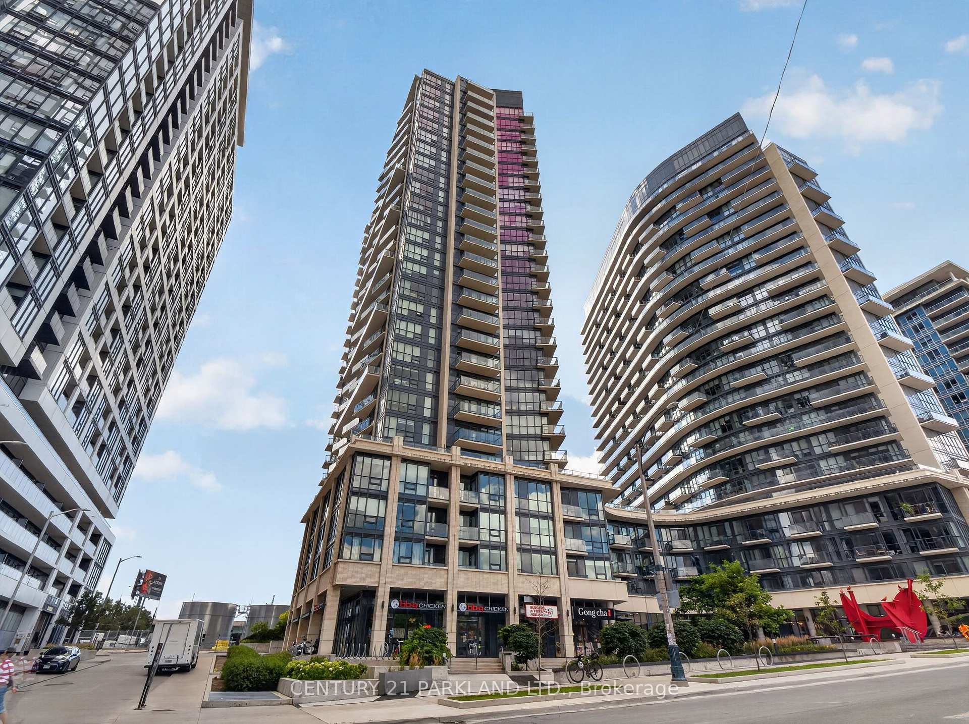 Front of Unit 2007, 49 East Liberty Street