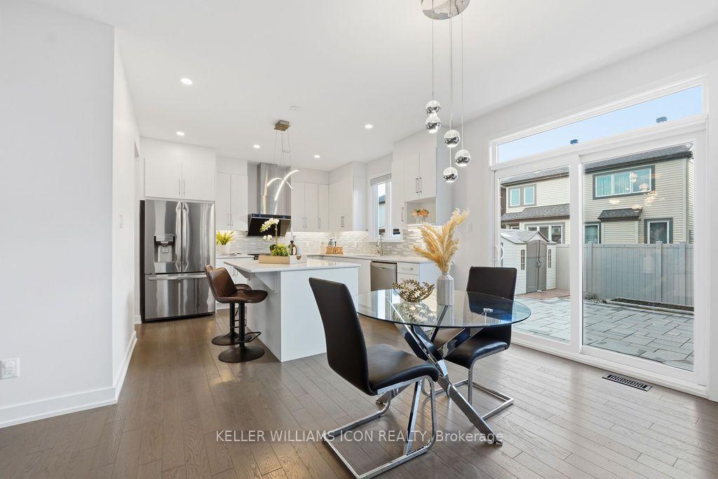 Photo 16 of 65 Axel Crescent, Ottawa, Kanata - Emerald Meadows/Trailwest — HOMEH