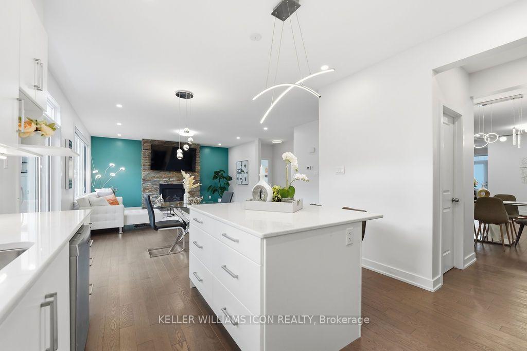 Photo 18 of 65 Axel Crescent, Ottawa, Kanata - Emerald Meadows/Trailwest — HOMEH