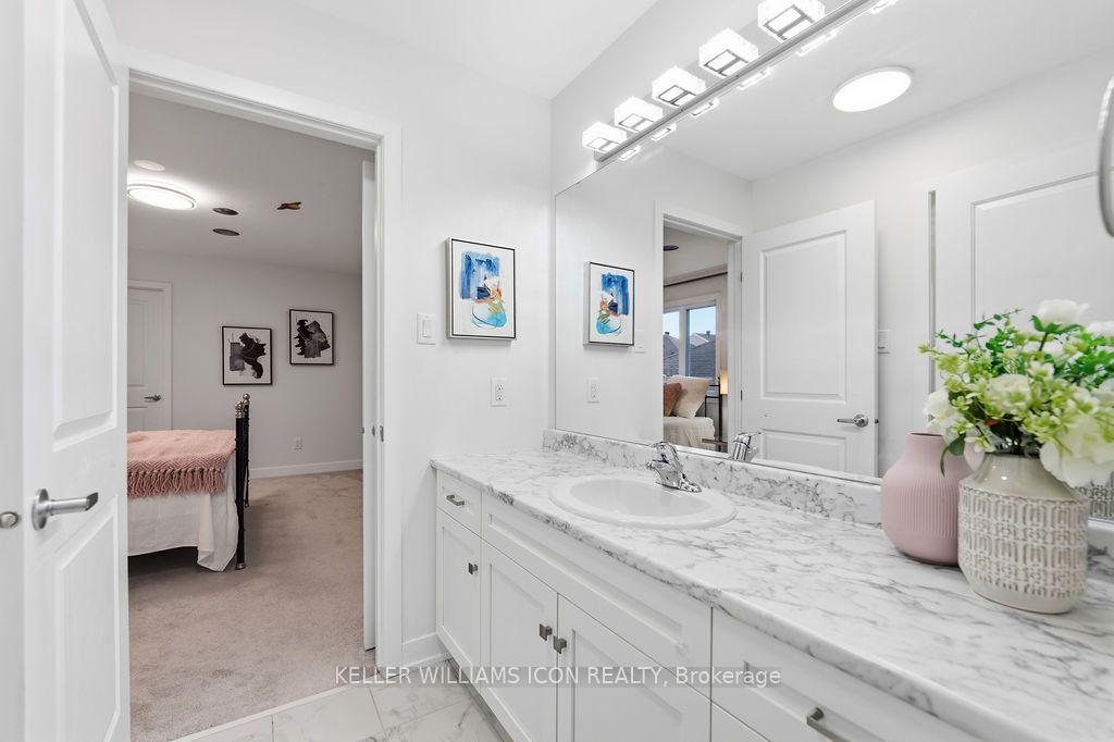 Photo 34 of 65 Axel Crescent, Ottawa, Kanata - Emerald Meadows/Trailwest — HOMEH