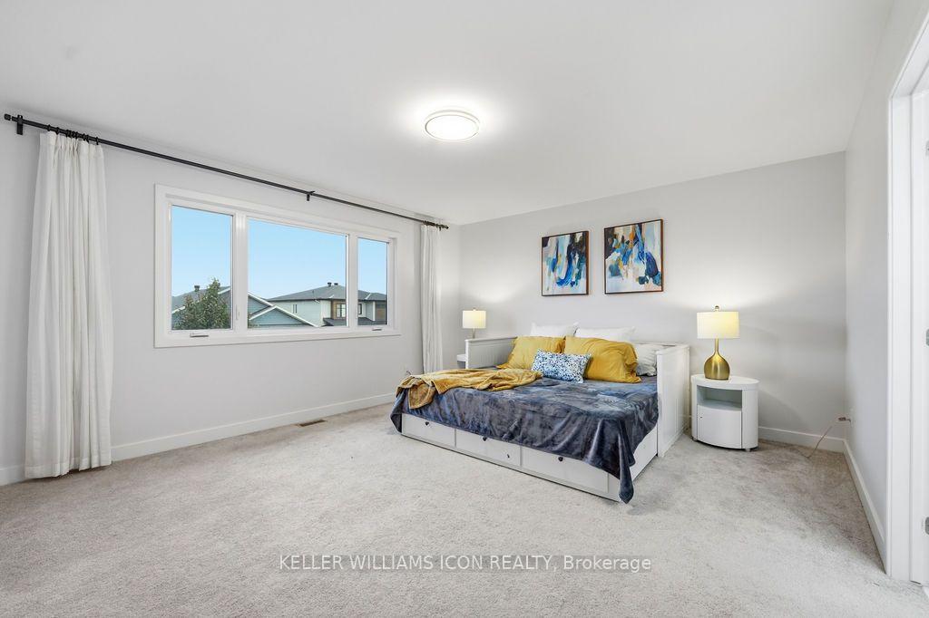 Photo 37 of 65 Axel Crescent, Ottawa, Kanata - Emerald Meadows/Trailwest — HOMEH