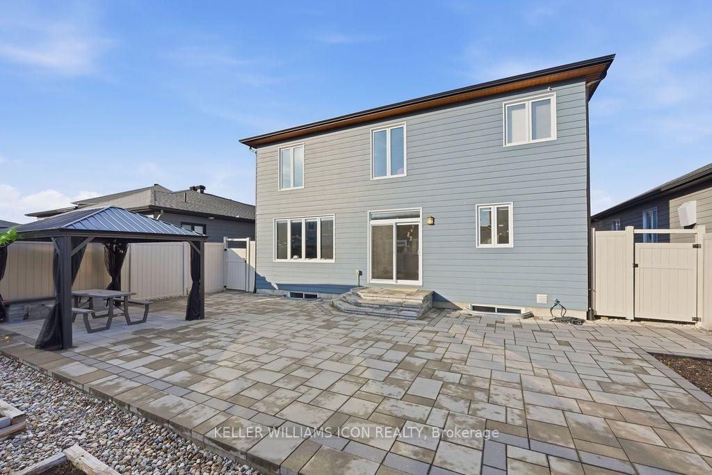 Photo 46 of 65 Axel Crescent, Ottawa, Kanata - Emerald Meadows/Trailwest — HOMEH
