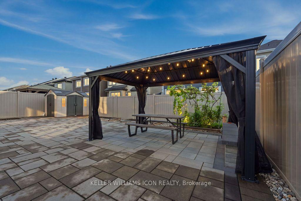 Photo 48 of 65 Axel Crescent, Ottawa, Kanata - Emerald Meadows/Trailwest — HOMEH