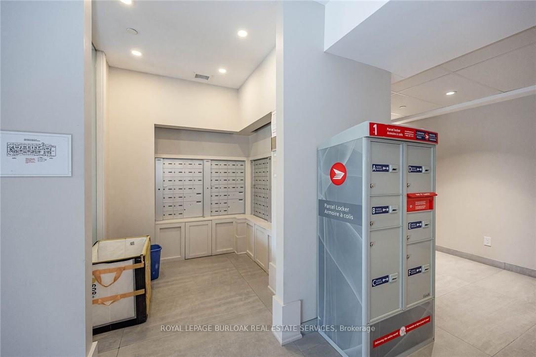 Photo 6 of Unit 106, 4040 Upper Middle Road, Burlington, Tansley — HOMEH