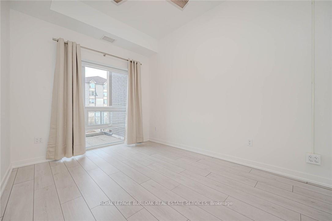 Photo 23 of Unit 106, 4040 Upper Middle Road, Burlington, Tansley — HOMEH