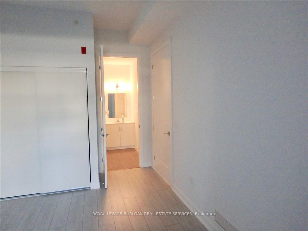 Photo 24 of Unit 106, 4040 Upper Middle Road, Burlington, Tansley — HOMEH