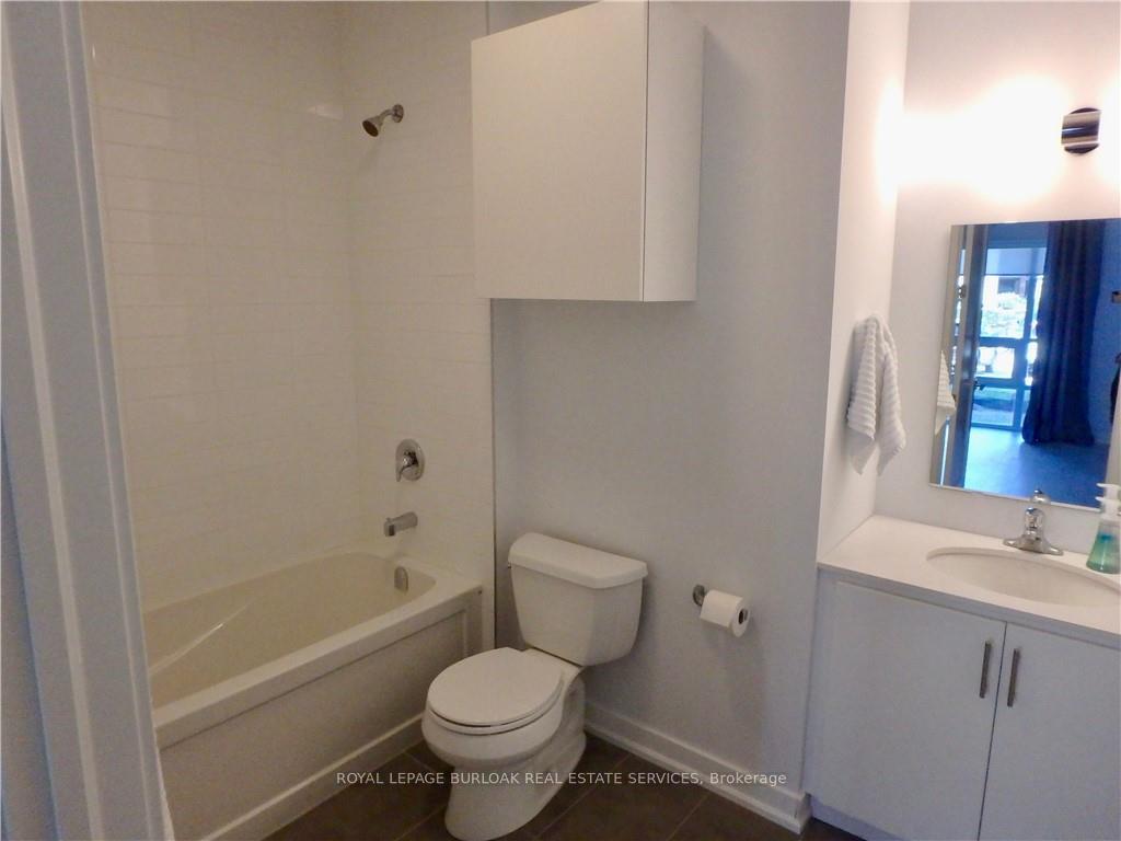 Photo 26 of Unit 106, 4040 Upper Middle Road, Burlington, Tansley — HOMEH