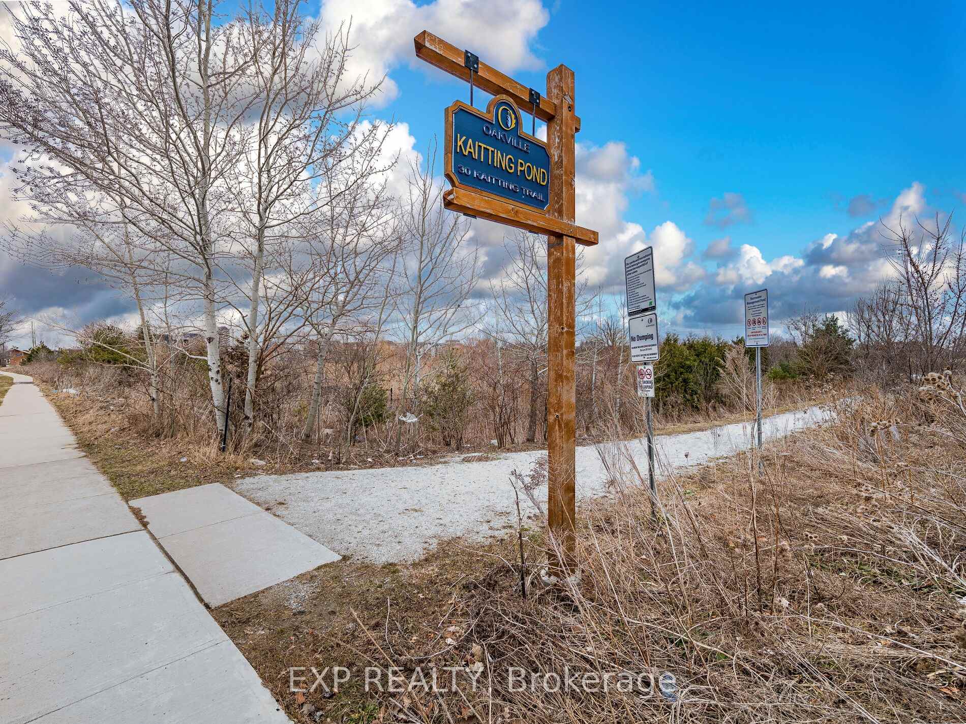 Photo 2 of Unit 409, 50 Kaitting Trail, Oakville, Glenorchy — HOMEH