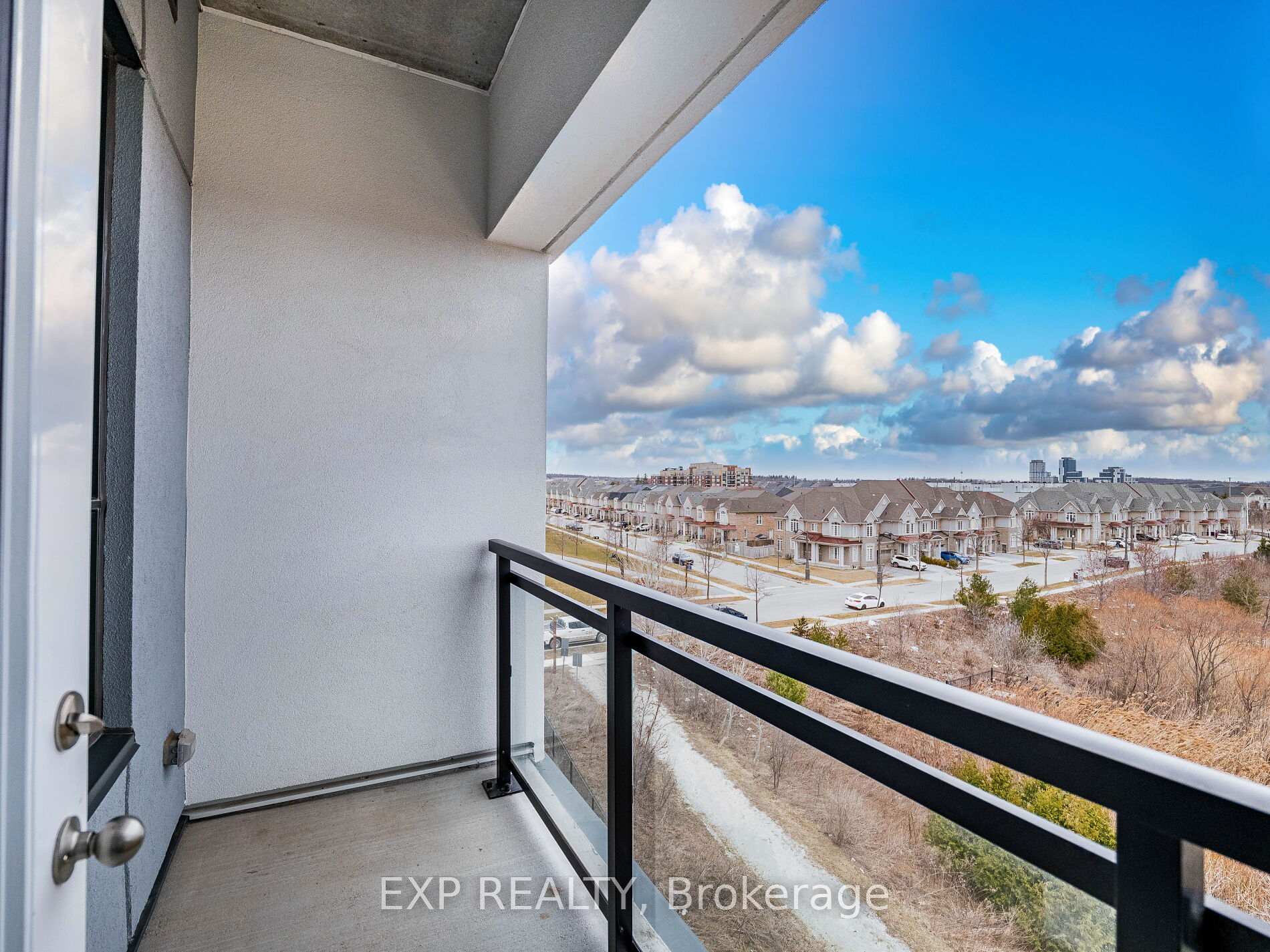 Photo 28 of Unit 409, 50 Kaitting Trail, Oakville, Glenorchy — HOMEH