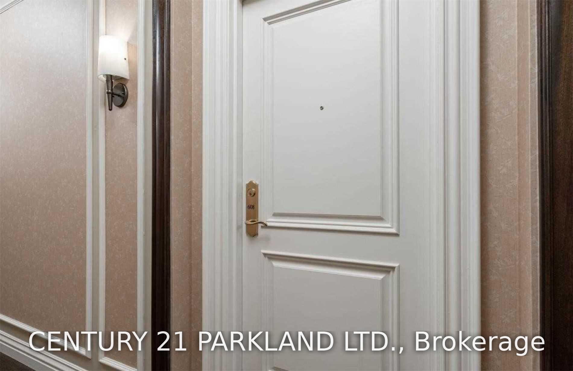 Photo 3 of Unit 608, 9235 Jane Street, Vaughan, Maple — HOMEH