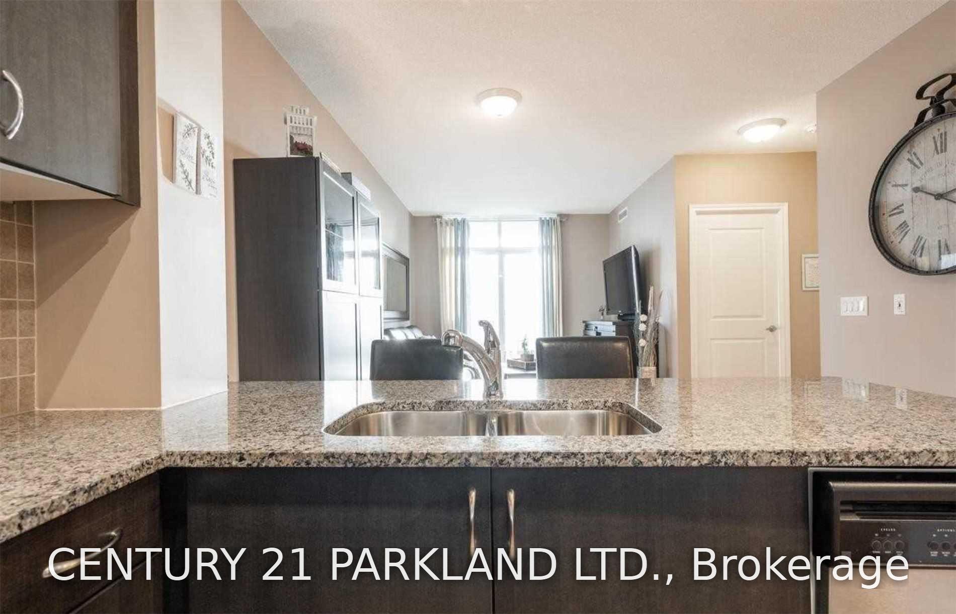 Photo 7 of Unit 608, 9235 Jane Street, Vaughan, Maple — HOMEH