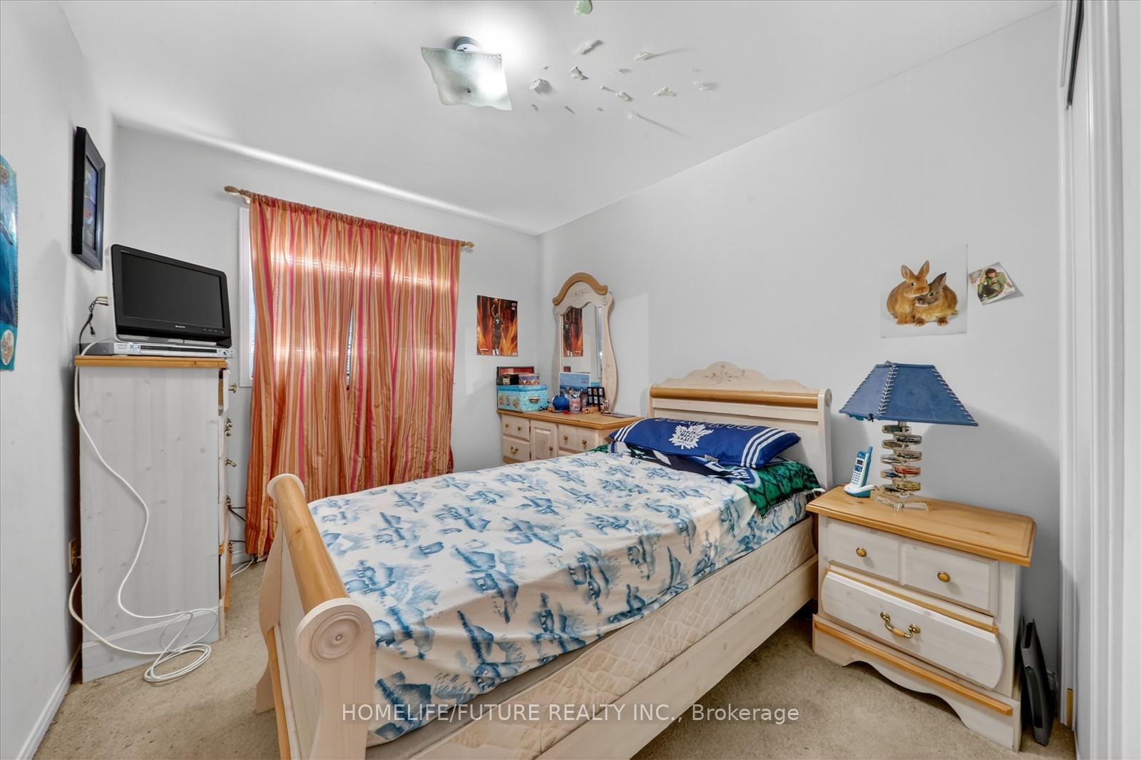 Photo 19 of Unit 17, 435 Middlefield Road, Scarborough, Agincourt North — HOMEH