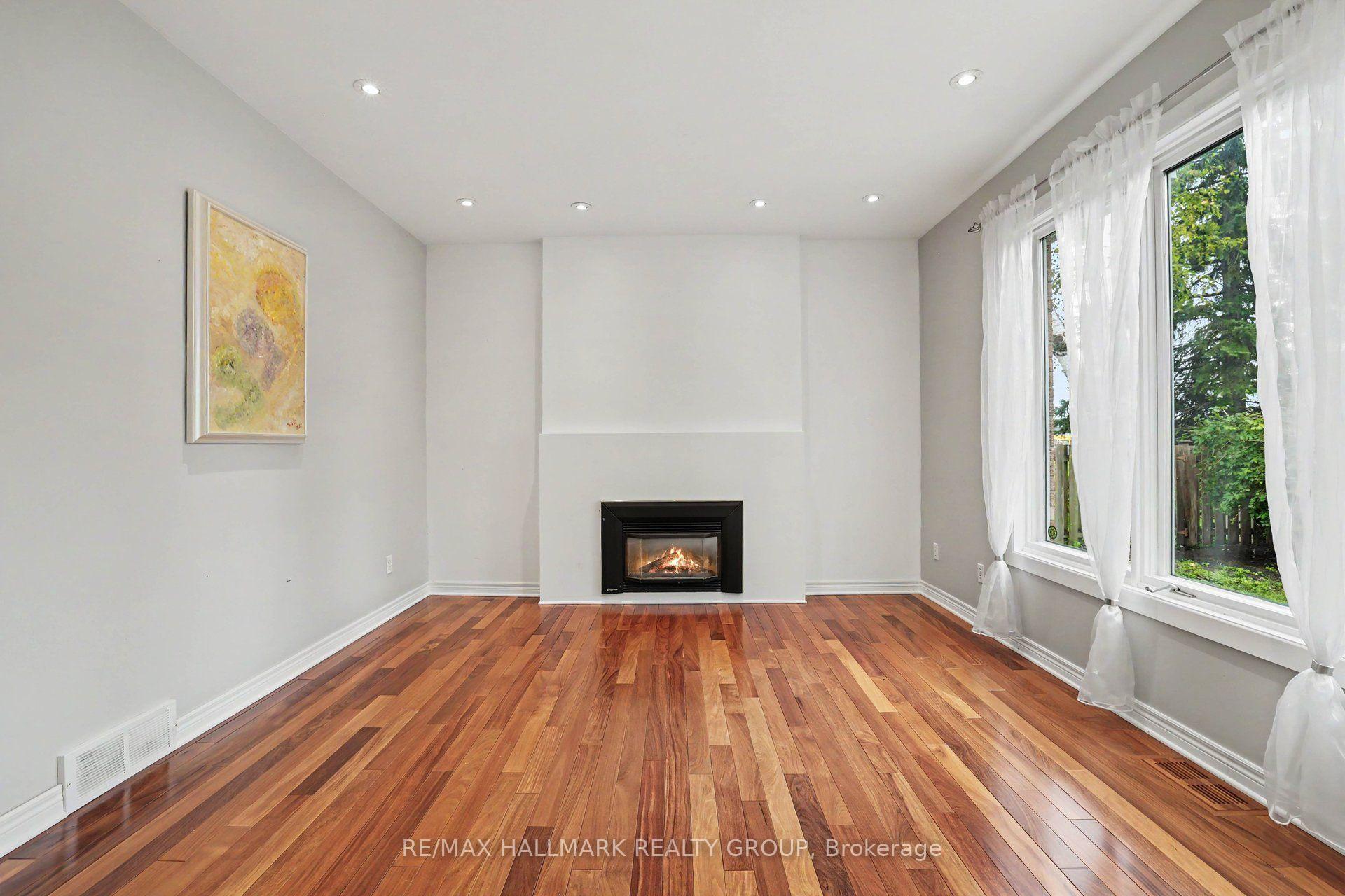 Photo 12 of 66 Bateman Drive, Ottawa, Manordale — HOMEH