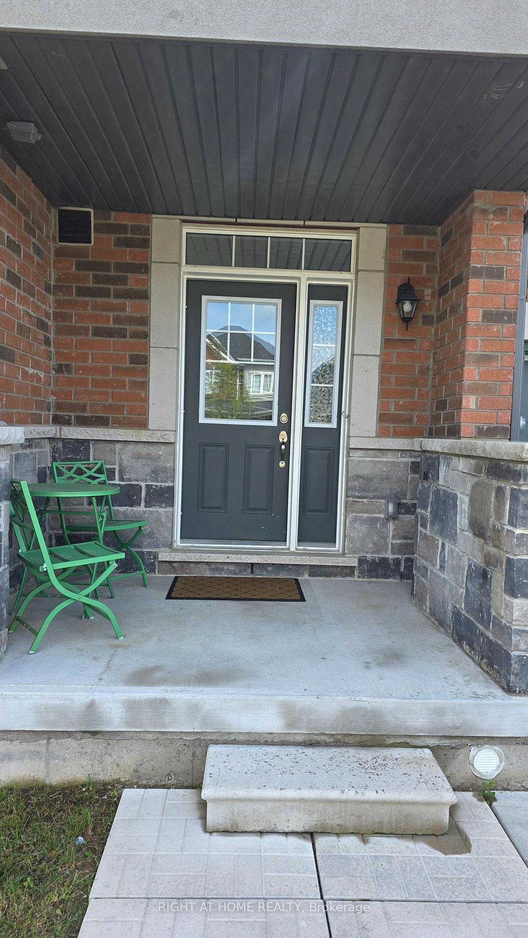 Photo of 2257 Grainger Loop