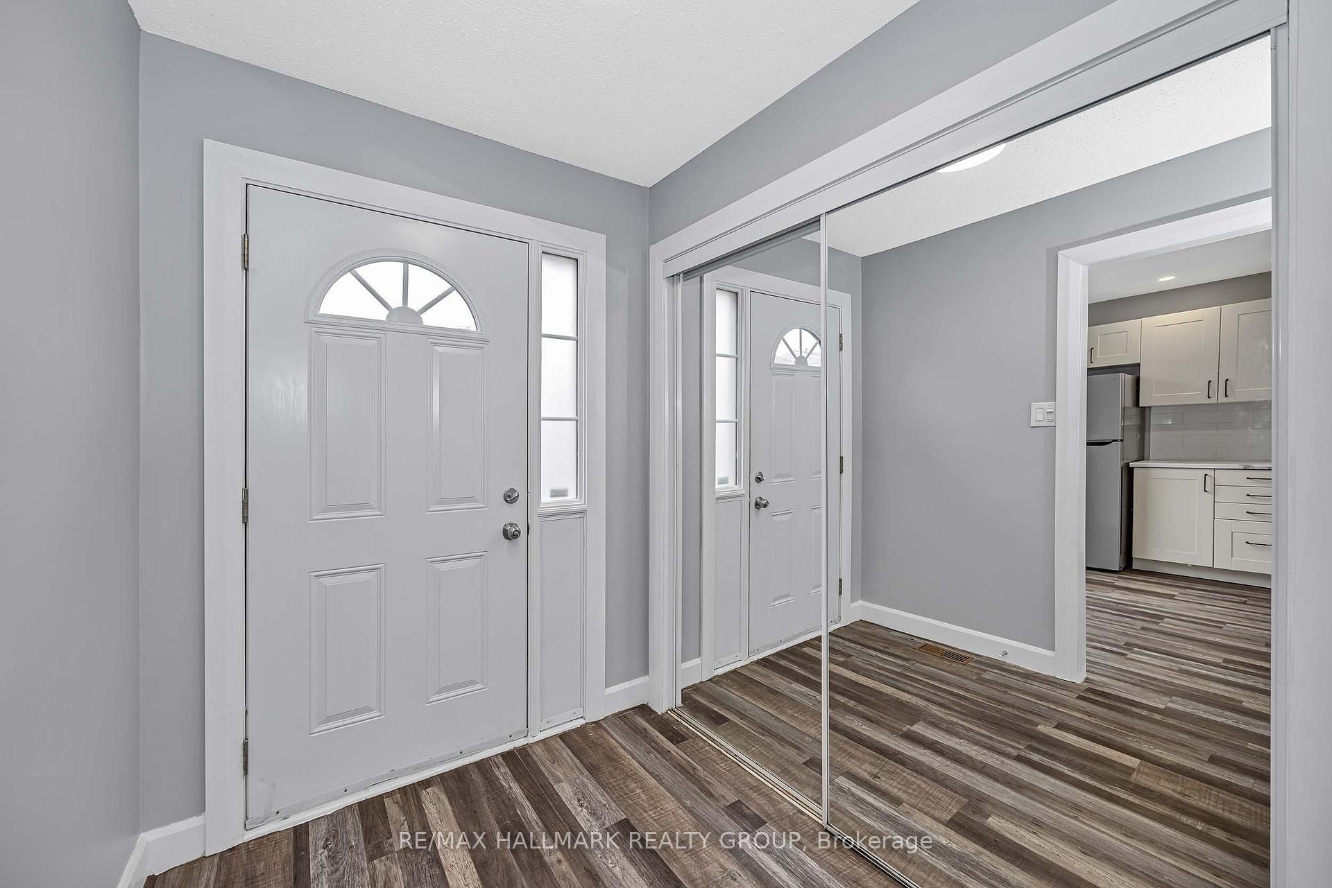 Photo 4 of Unit 69, 820 Cahill Drive W, Ottawa, Hunt Club — HOMEH