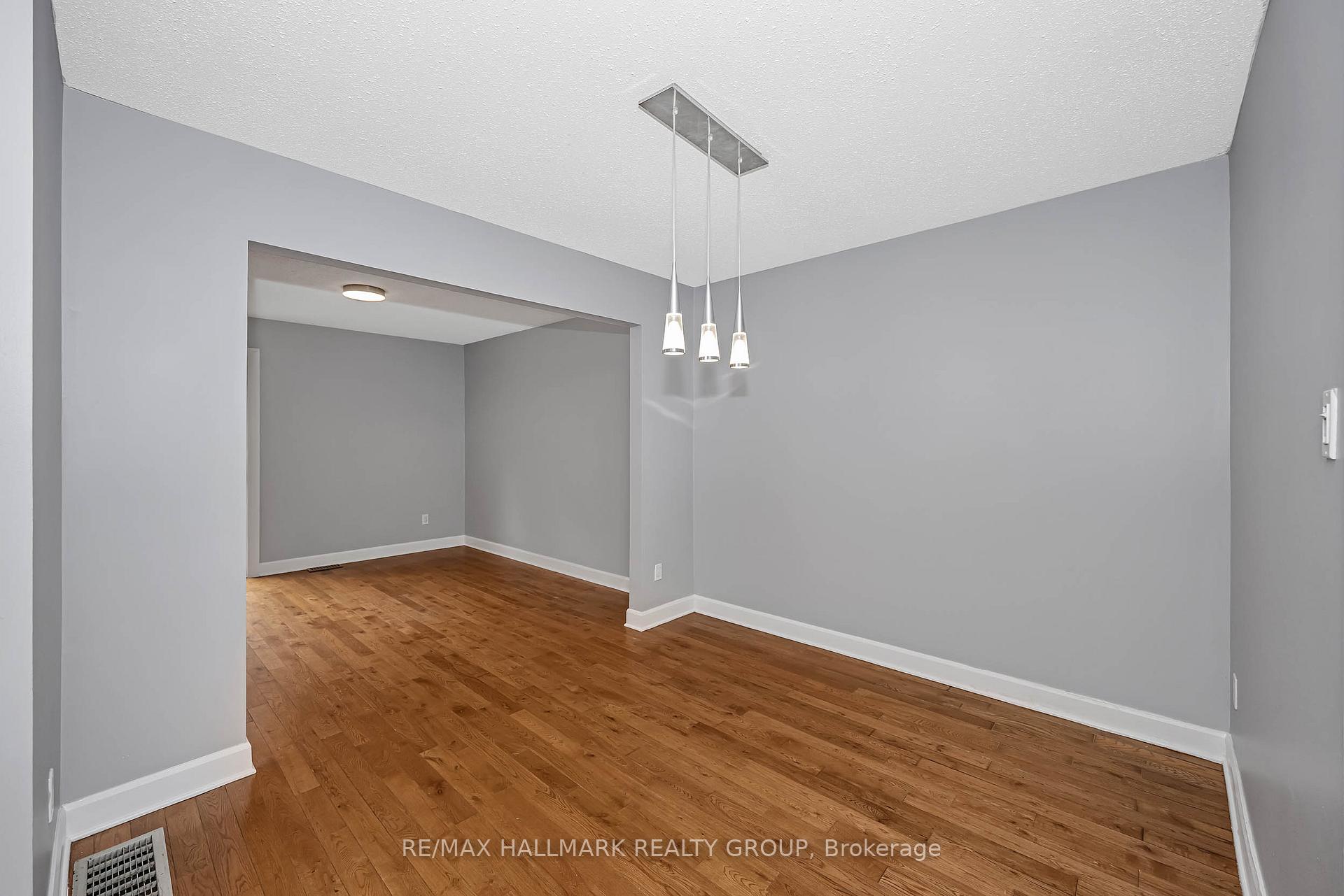 Photo 11 of Unit 69, 820 Cahill Drive W, Ottawa, Hunt Club — HOMEH