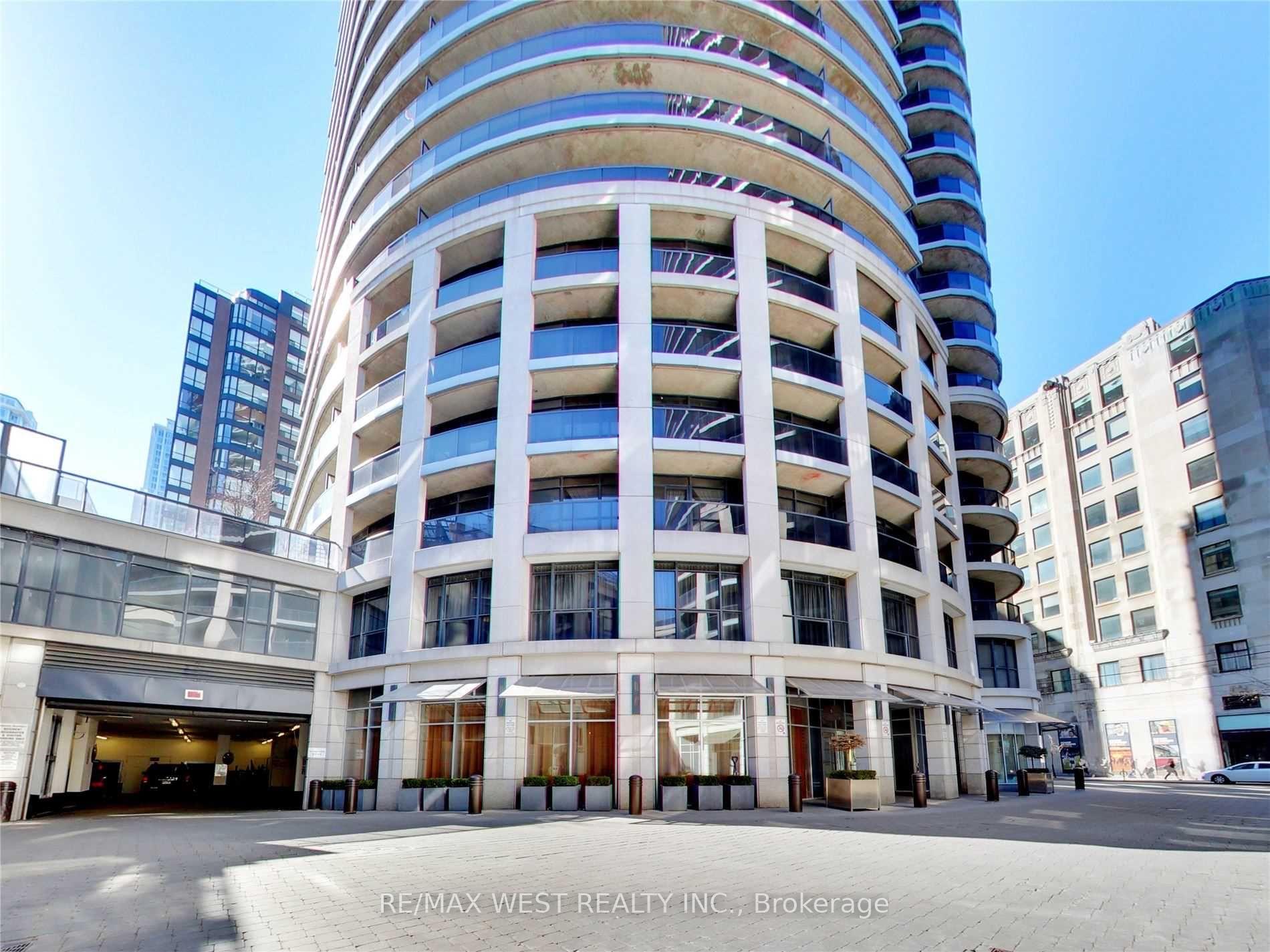 Photo 6 of Unit 2209, 21 Carlton Street, Toronto, Church-Yonge Corridor — HOMEH