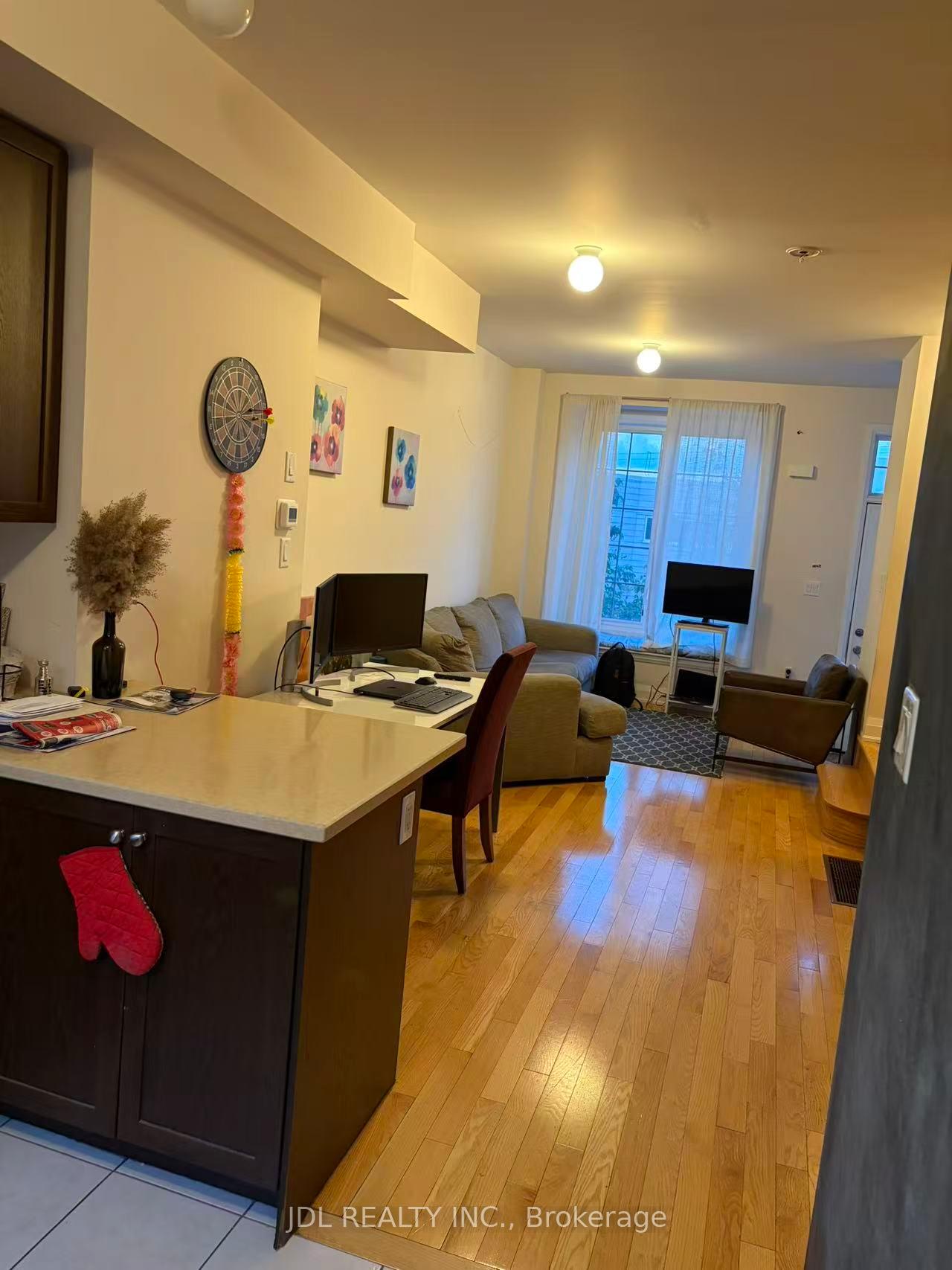 Photo 4 of 54 Raffeix Lane, Toronto, Regent Park — HOMEH