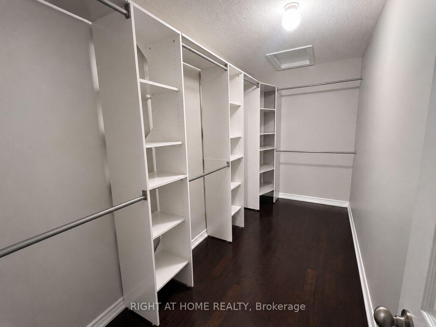 Photo 12 of 60 Zachary Place N, Vaughan, Vellore Village — HOMEH
