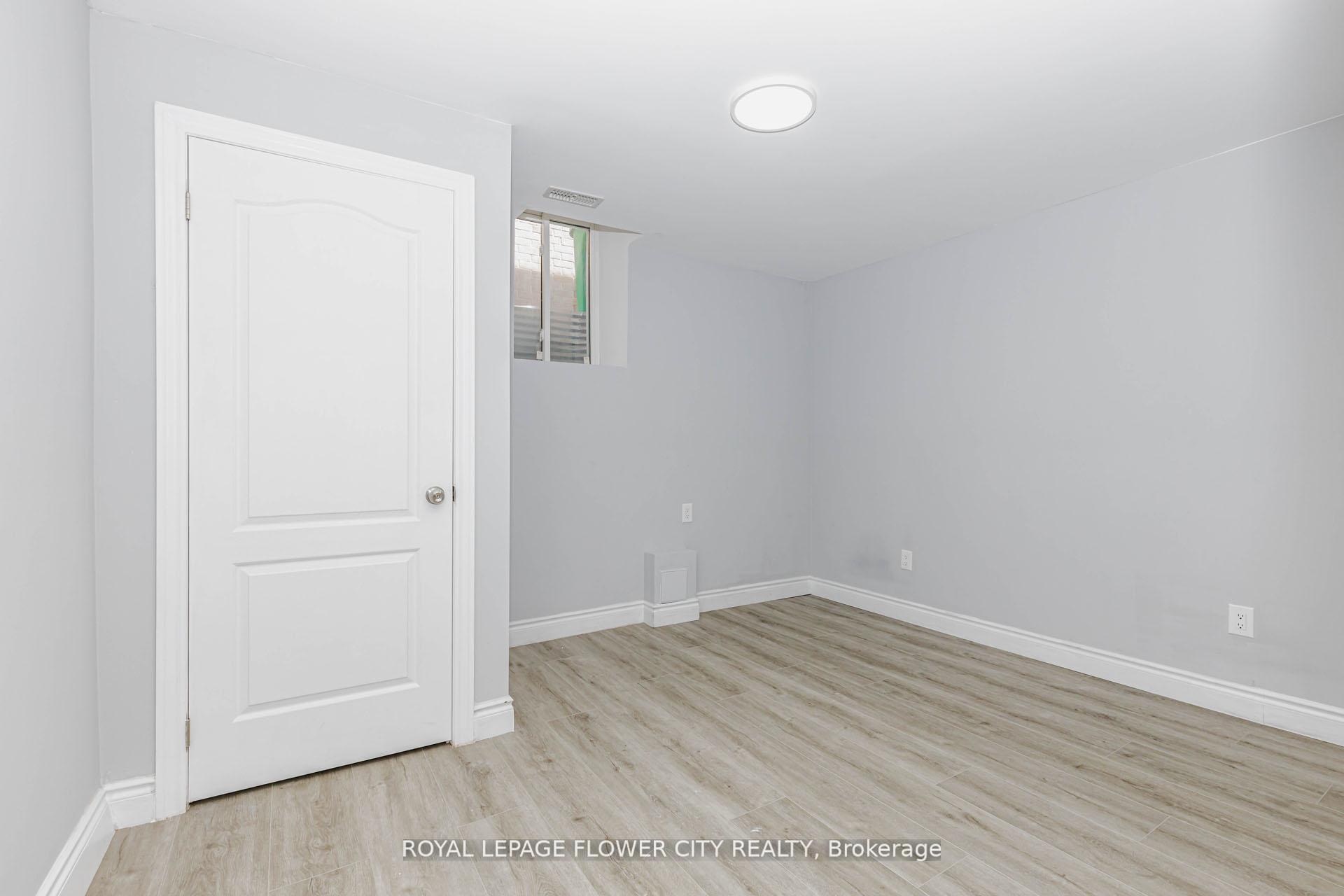 Photo 36 of 57 Dotchson Avenue, Caledon, Rural Caledon — HOMEH