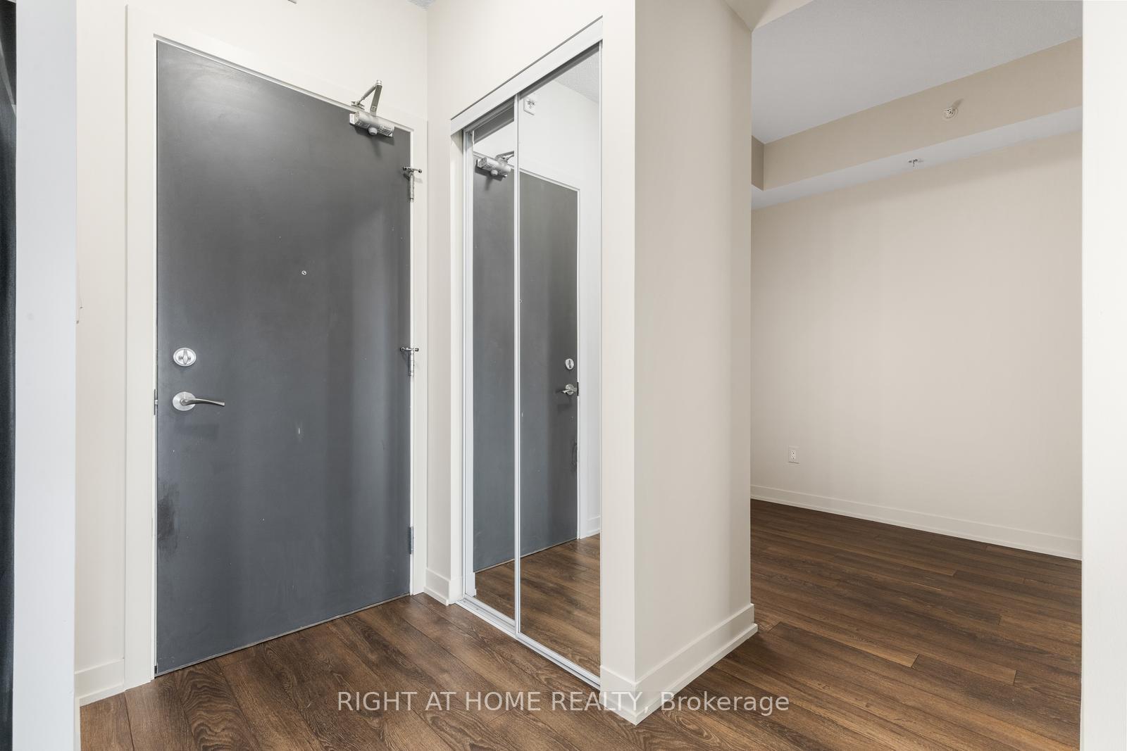 Photo 9 of Unit 319, 550 North Service Road, Grimsby, Grimsby Beach — HOMEH