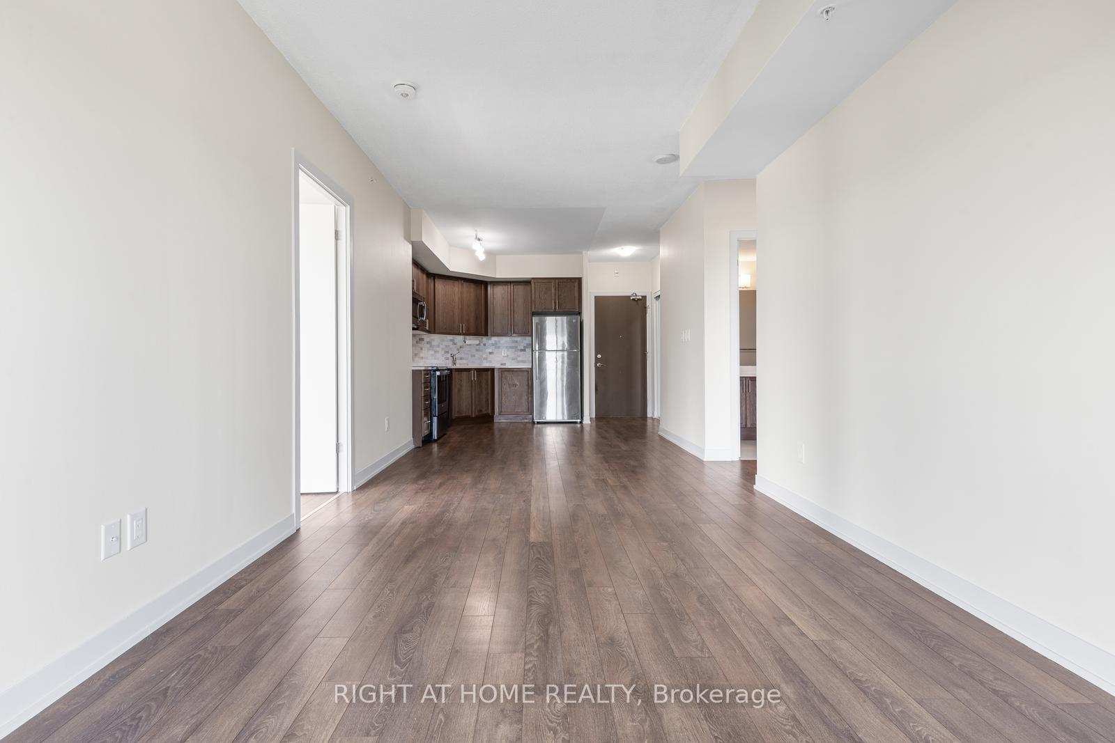 Photo 15 of Unit 319, 550 North Service Road, Grimsby, Grimsby Beach — HOMEH