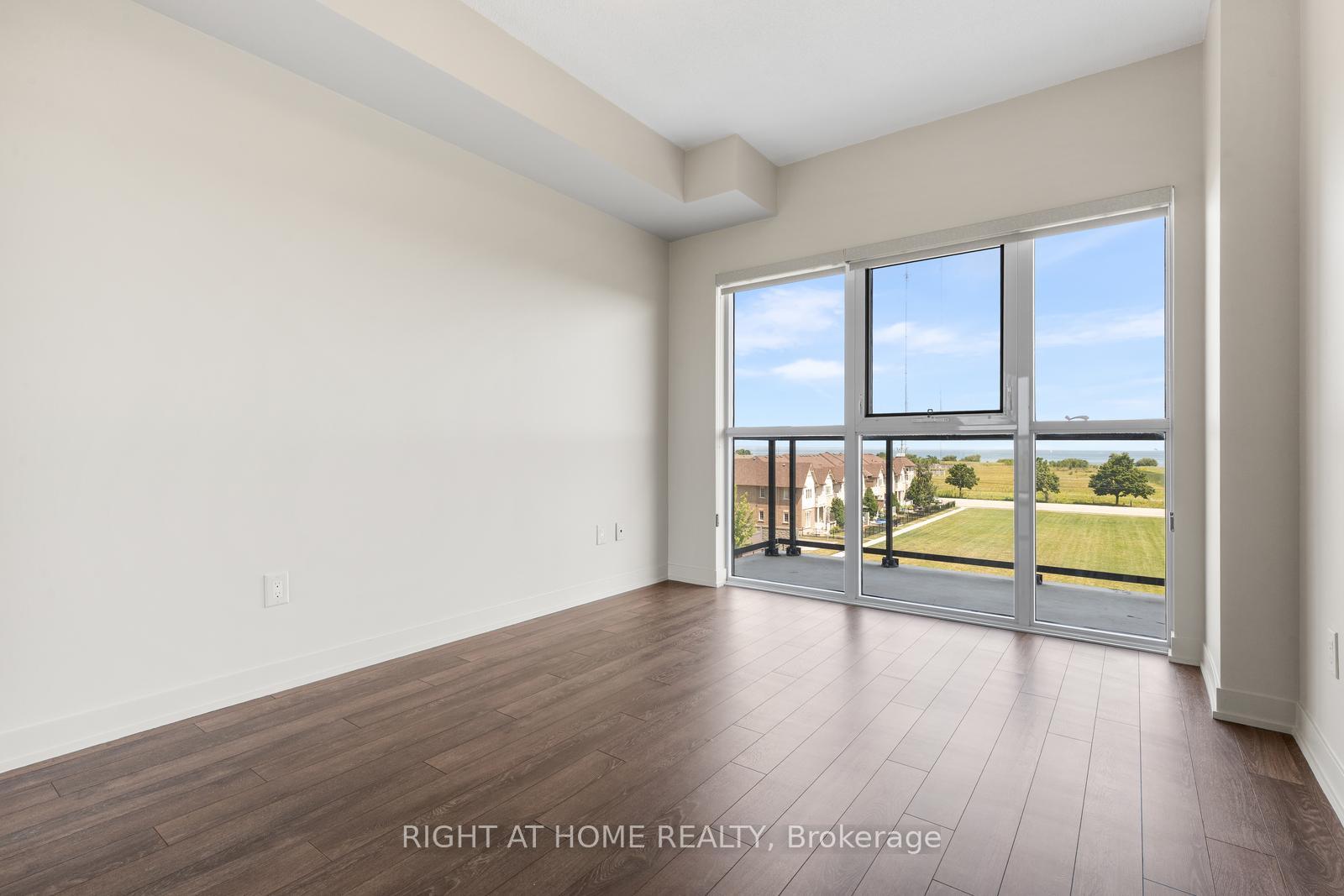 Photo 18 of Unit 319, 550 North Service Road, Grimsby, Grimsby Beach — HOMEH