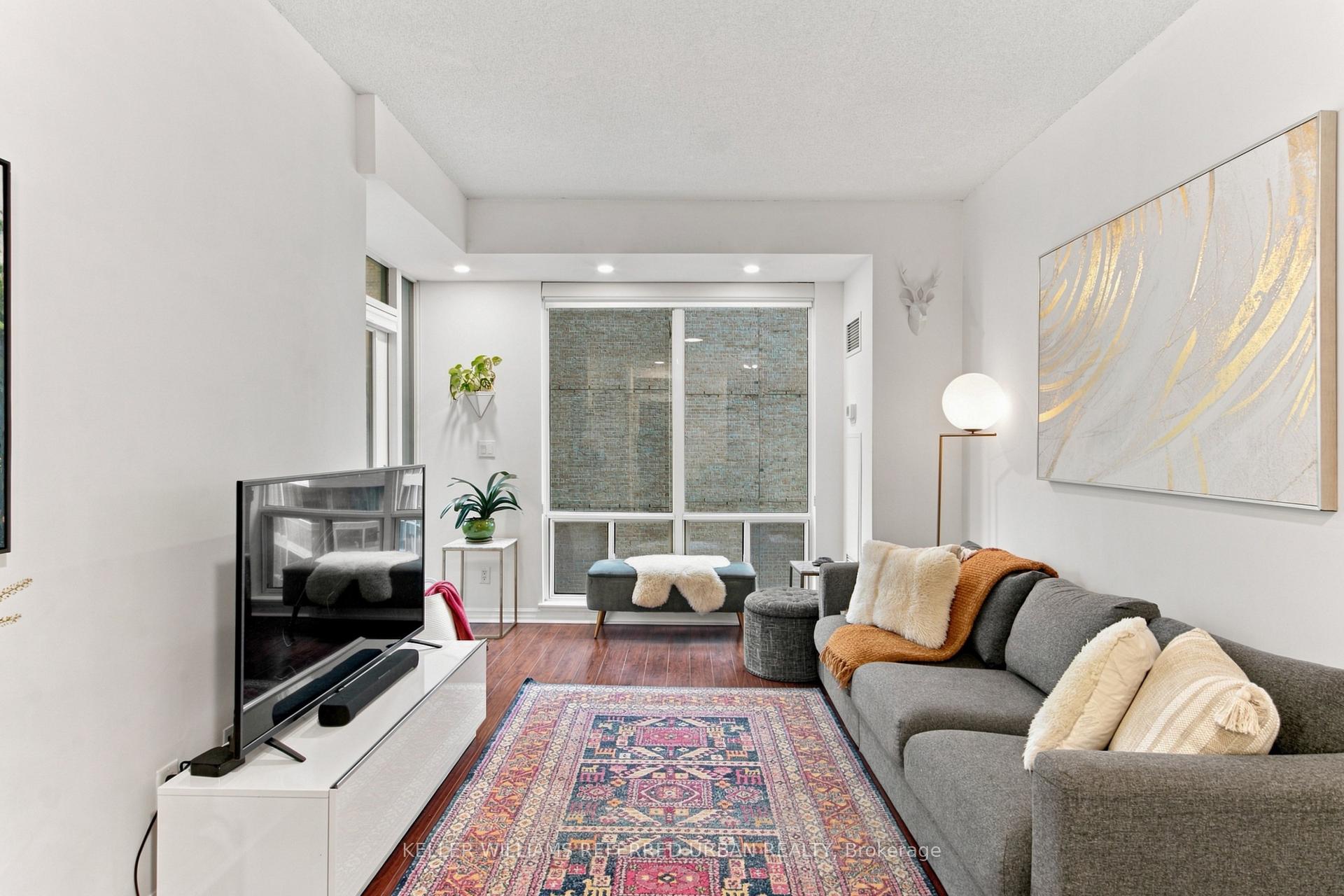Photo 7 of Unit 1809, 300 Bloor Street E, Toronto, Rosedale-Moore Park — HOMEH