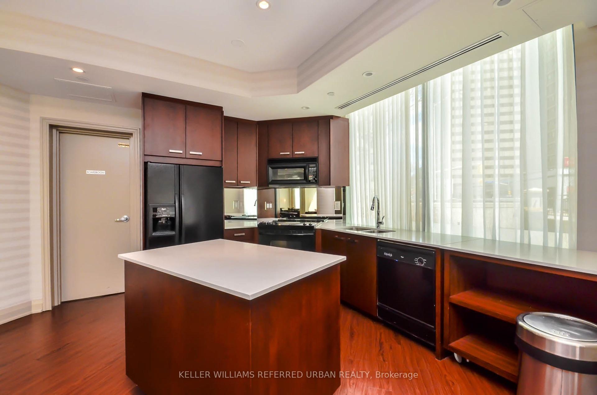 Photo 36 of Unit 1809, 300 Bloor Street E, Toronto, Rosedale-Moore Park — HOMEH