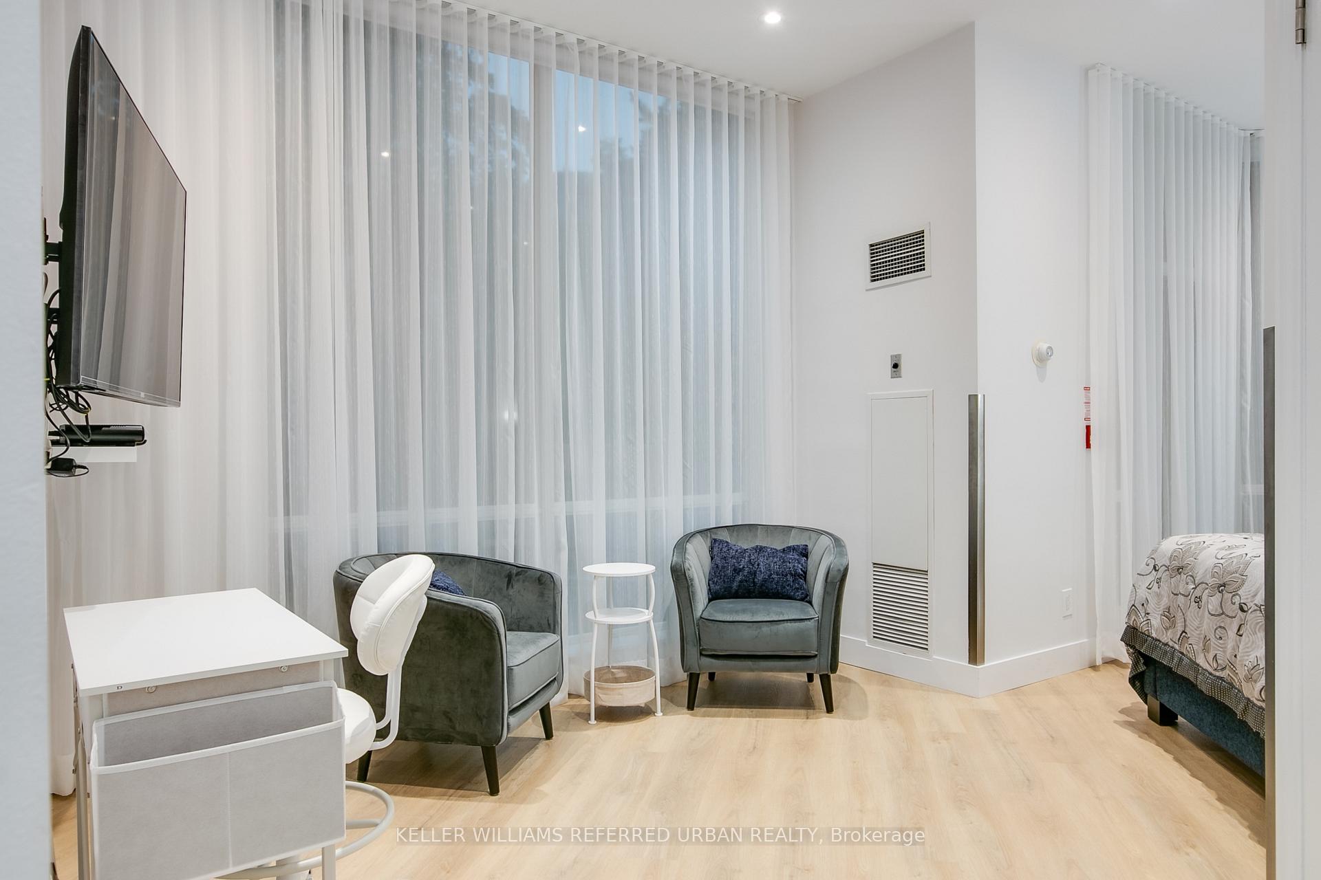 Photo 39 of Unit 1809, 300 Bloor Street E, Toronto, Rosedale-Moore Park — HOMEH