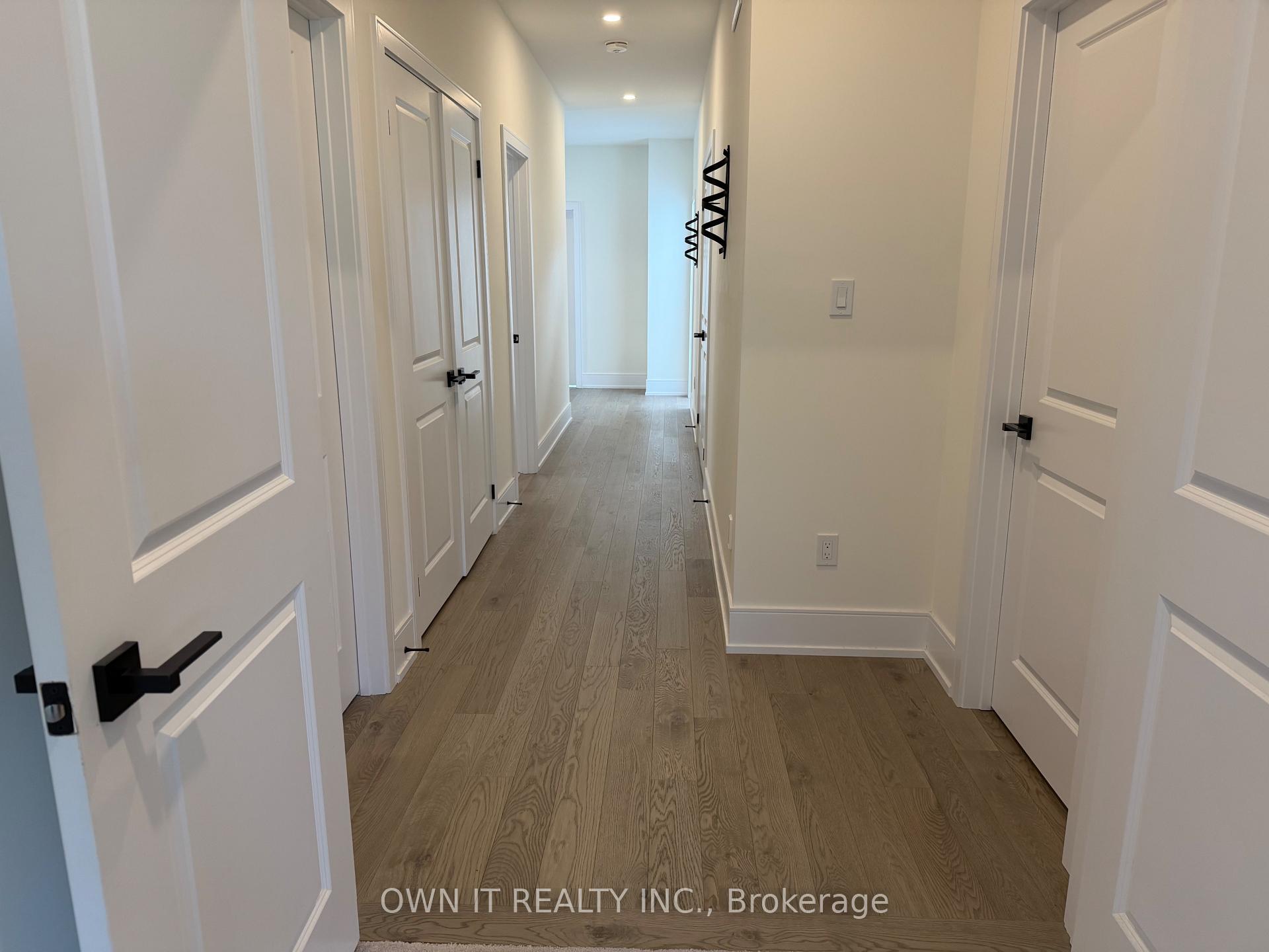 Photo 26 of 33 Lost Canyon Way, Brampton, Credit Valley — HOMEH