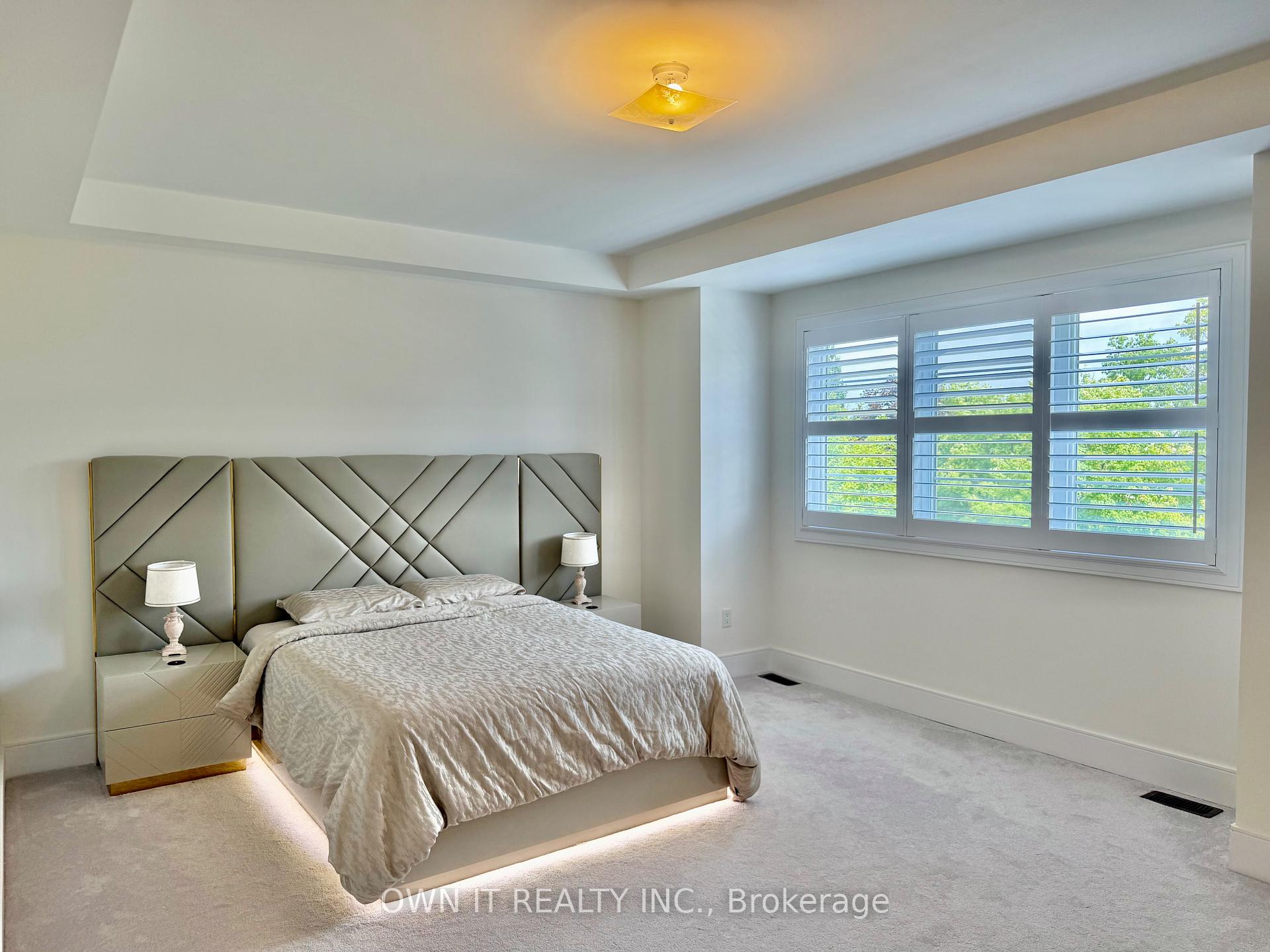Photo 27 of 33 Lost Canyon Way, Brampton, Credit Valley — HOMEH