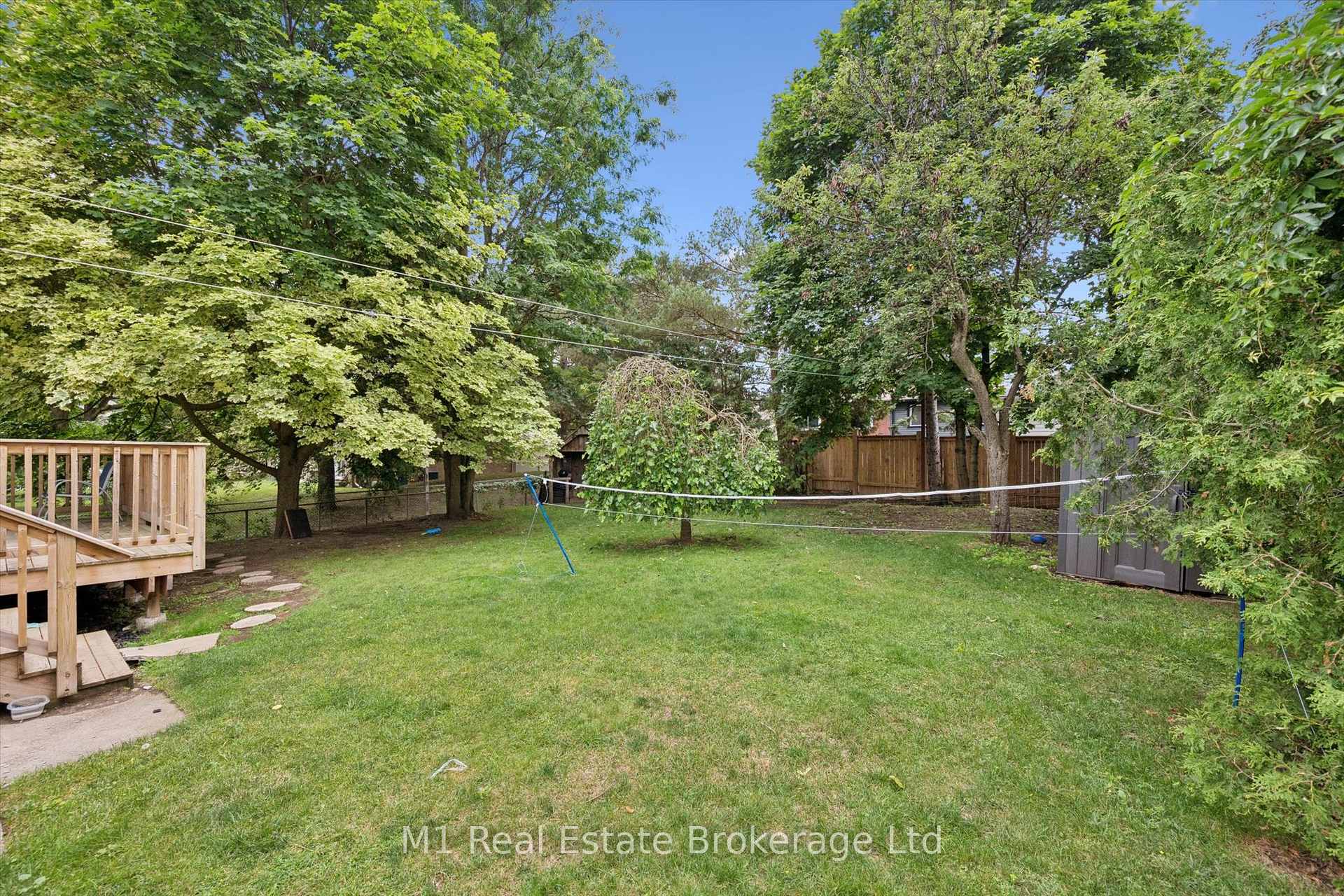 Photo 4 of 53 Janefield Avenue, Guelph, Dovercliffe Park/Old University — HOMEH