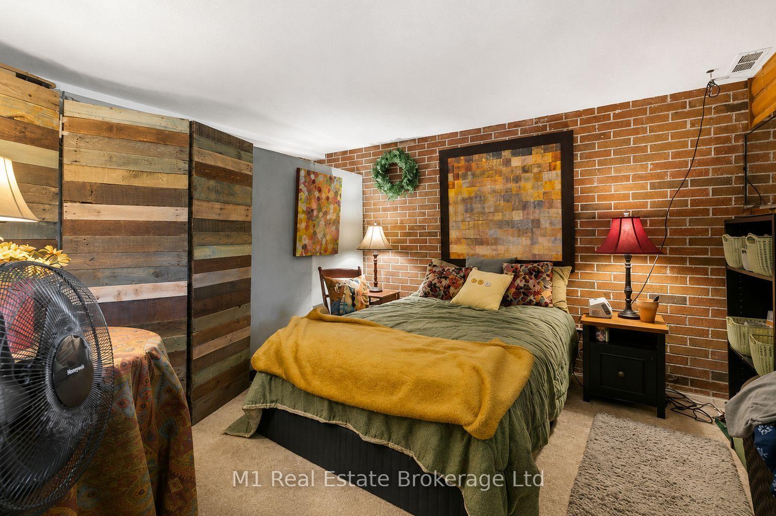 Photo 18 of 53 Janefield Avenue, Guelph, Dovercliffe Park/Old University — HOMEH