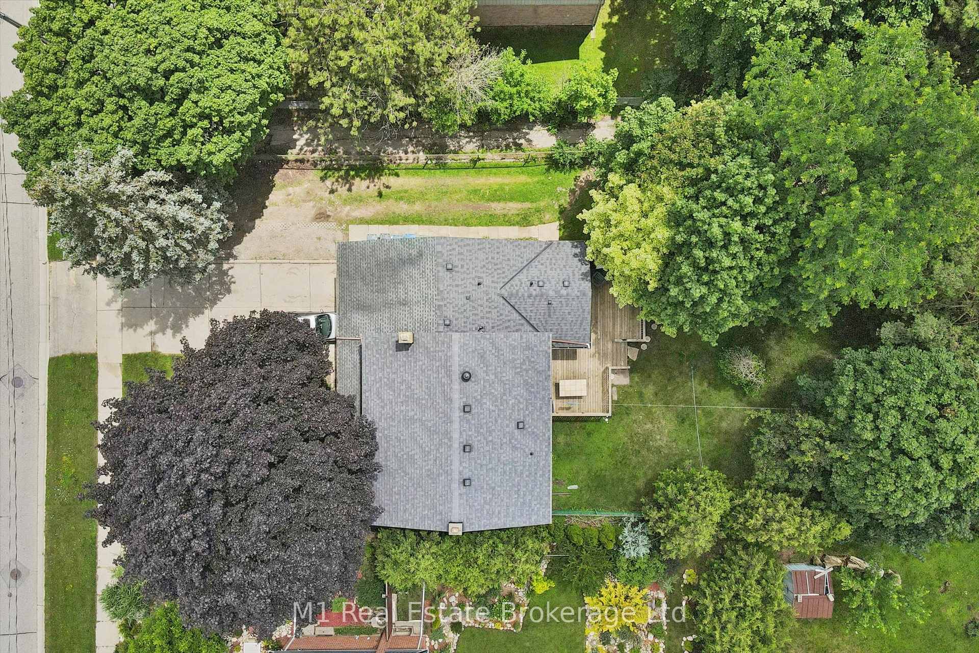 Photo 22 of 53 Janefield Avenue, Guelph, Dovercliffe Park/Old University — HOMEH